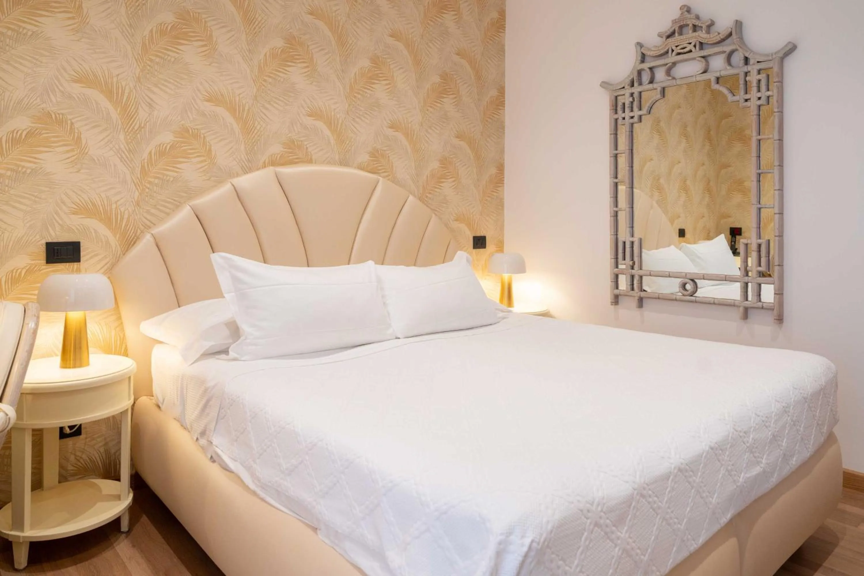 Bed in Hotel Florida Lerici