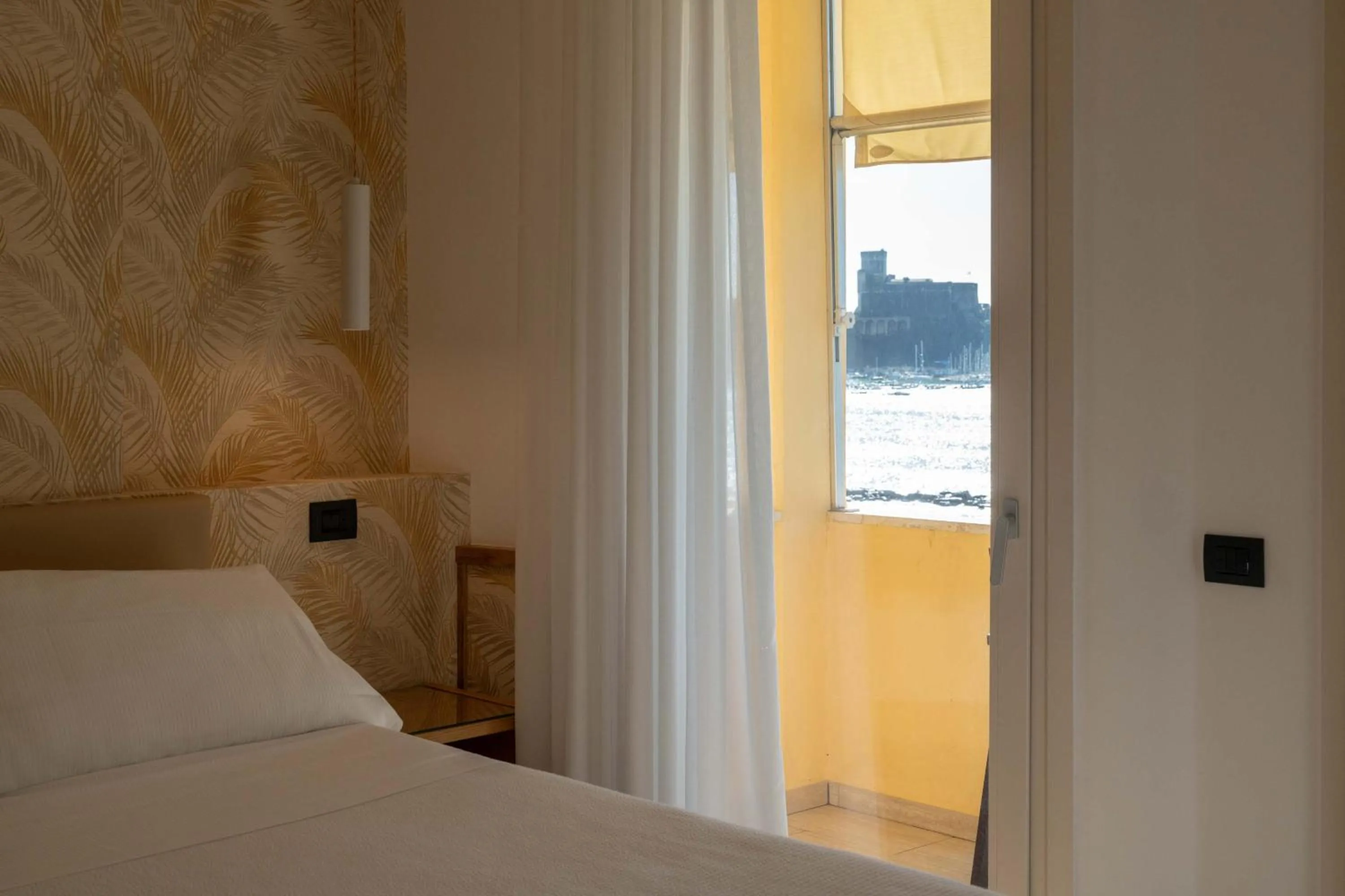 Bed in Hotel Florida Lerici