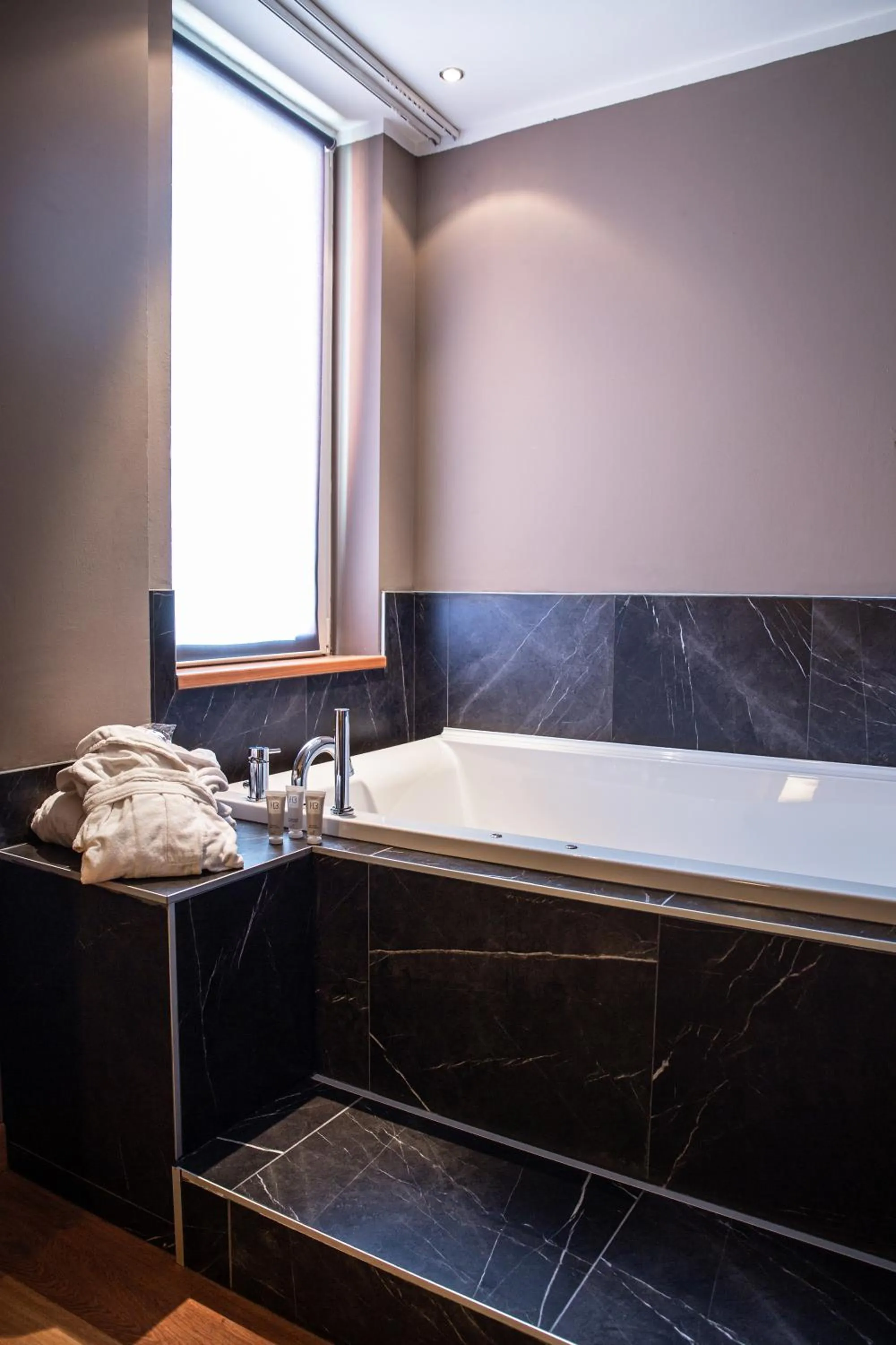 Hot Tub in Hotel Master