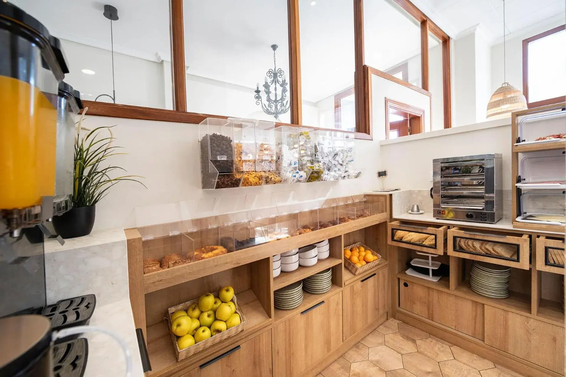 Restaurant/places to eat in Hotel Puerto de Candás Restaurant/places to eat in Hotel Puerto de Candás