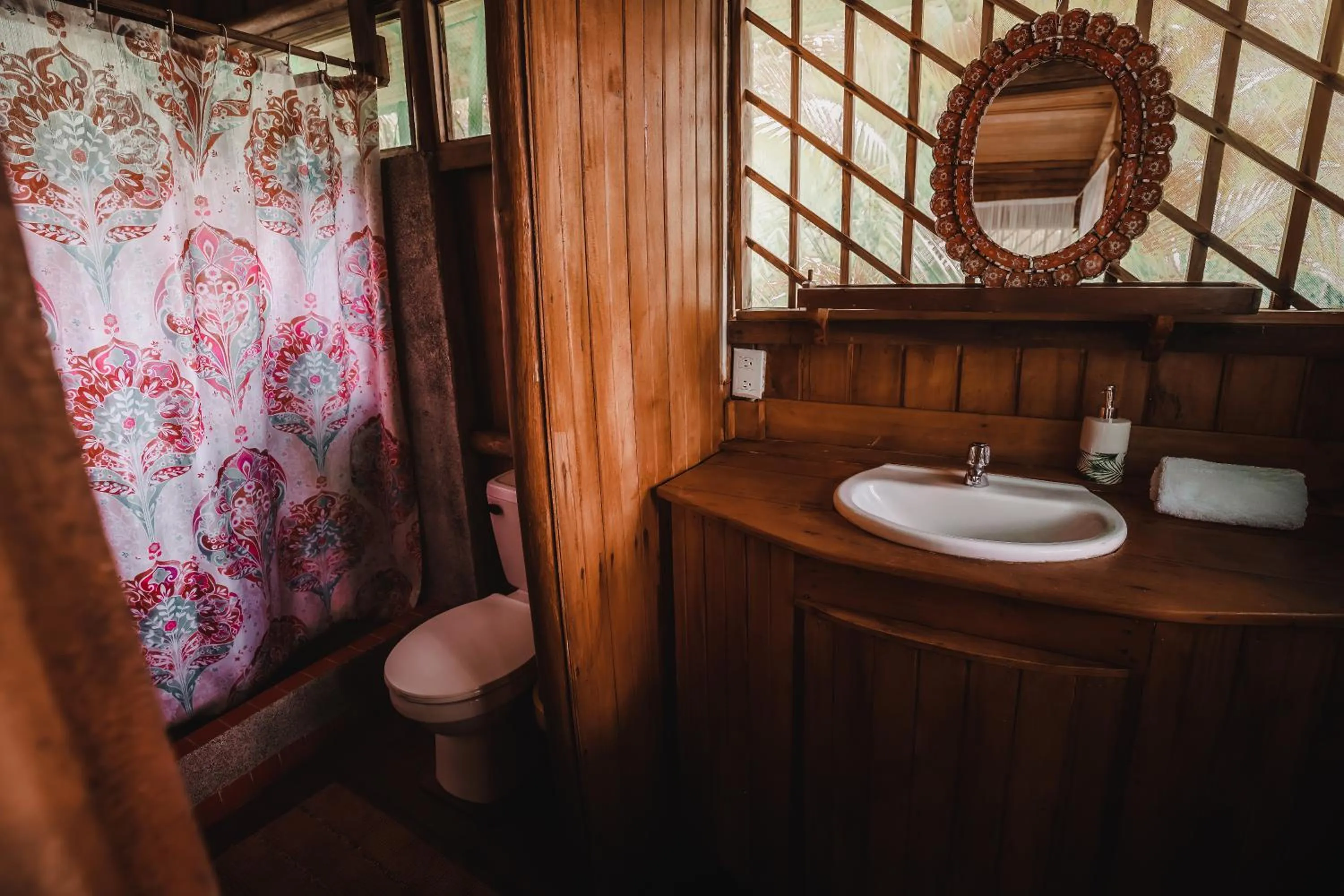 Toilet in Ocean Forest Ecolodge