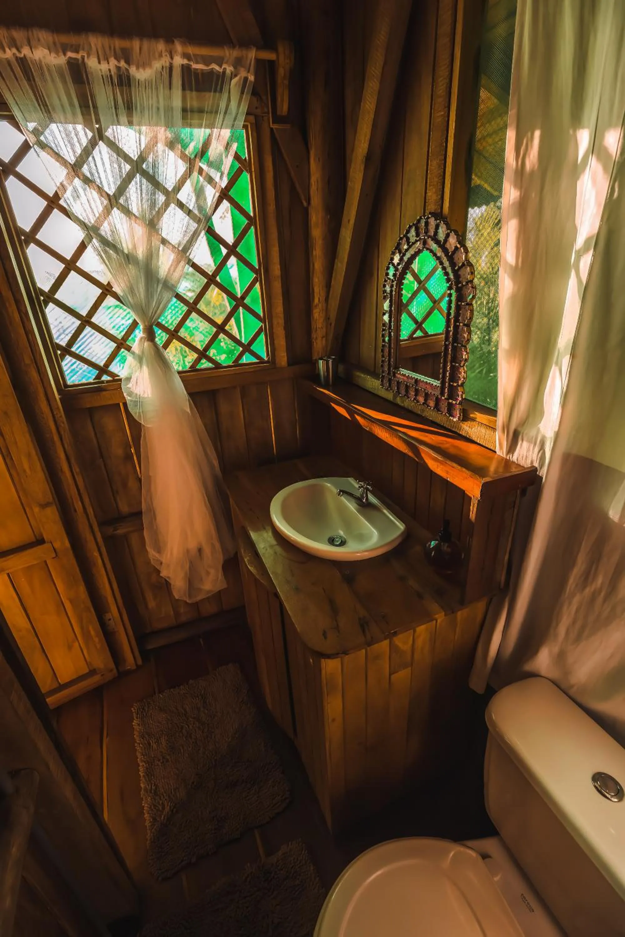 Toilet in Ocean Forest Ecolodge