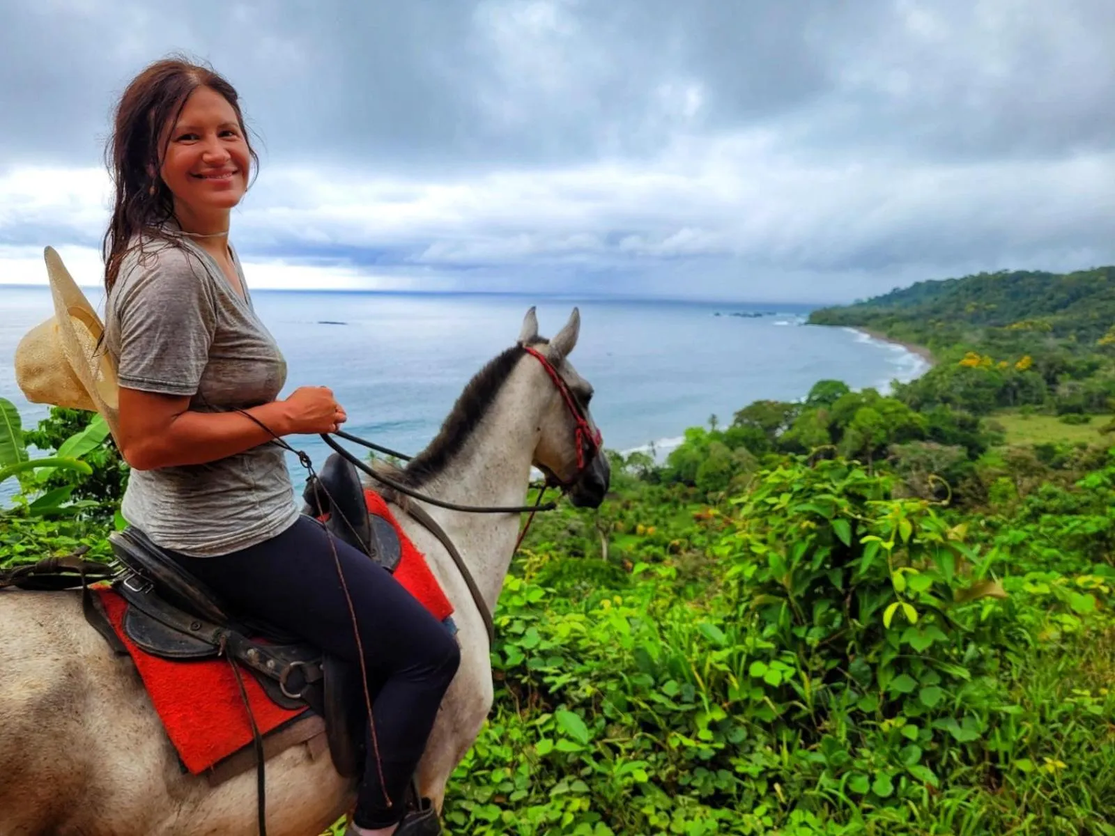 Horse-riding in Ocean Forest Ecolodge