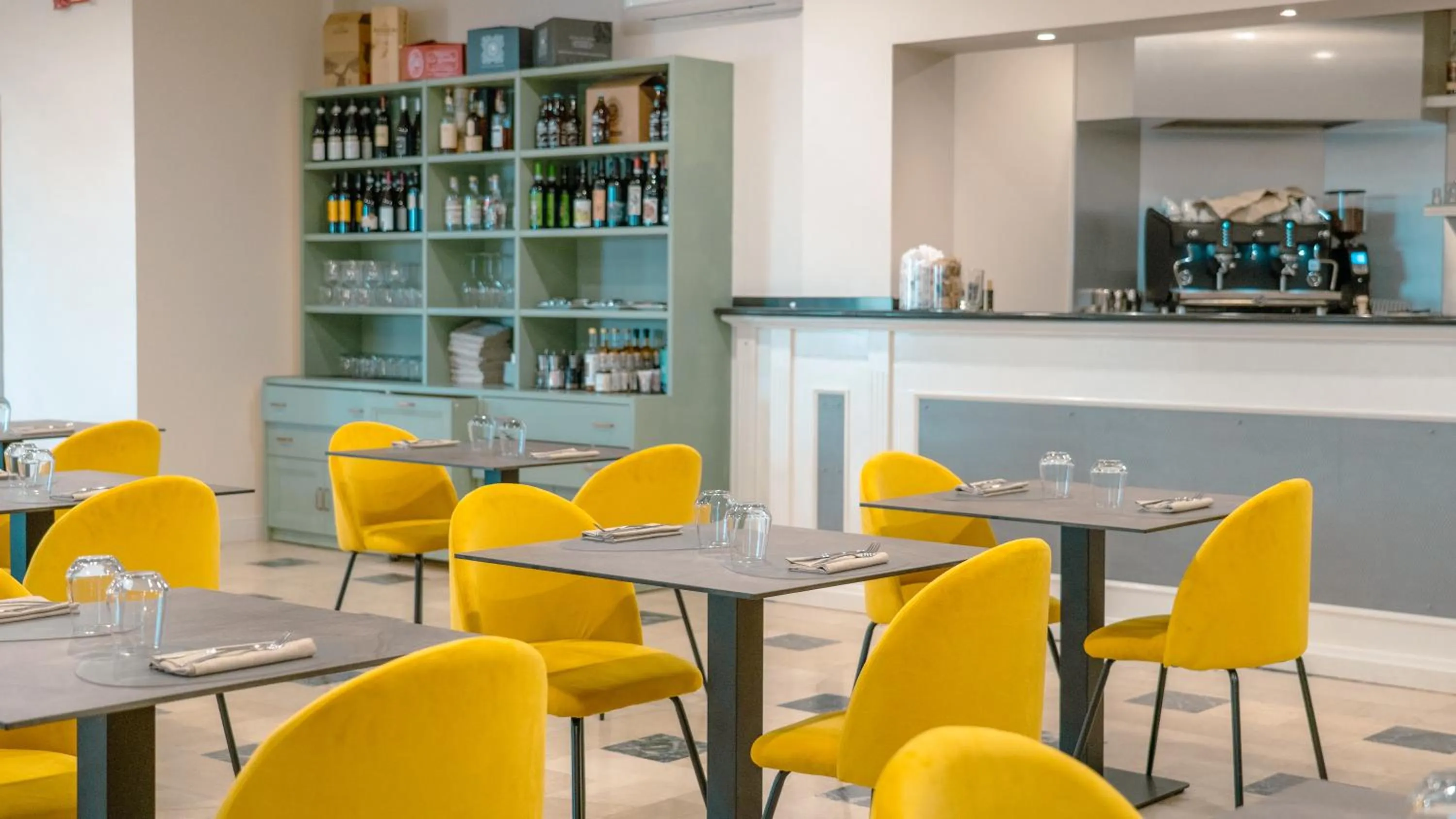 Restaurant/places to eat in AHG Riva Del Sole Hotel - Adults Only