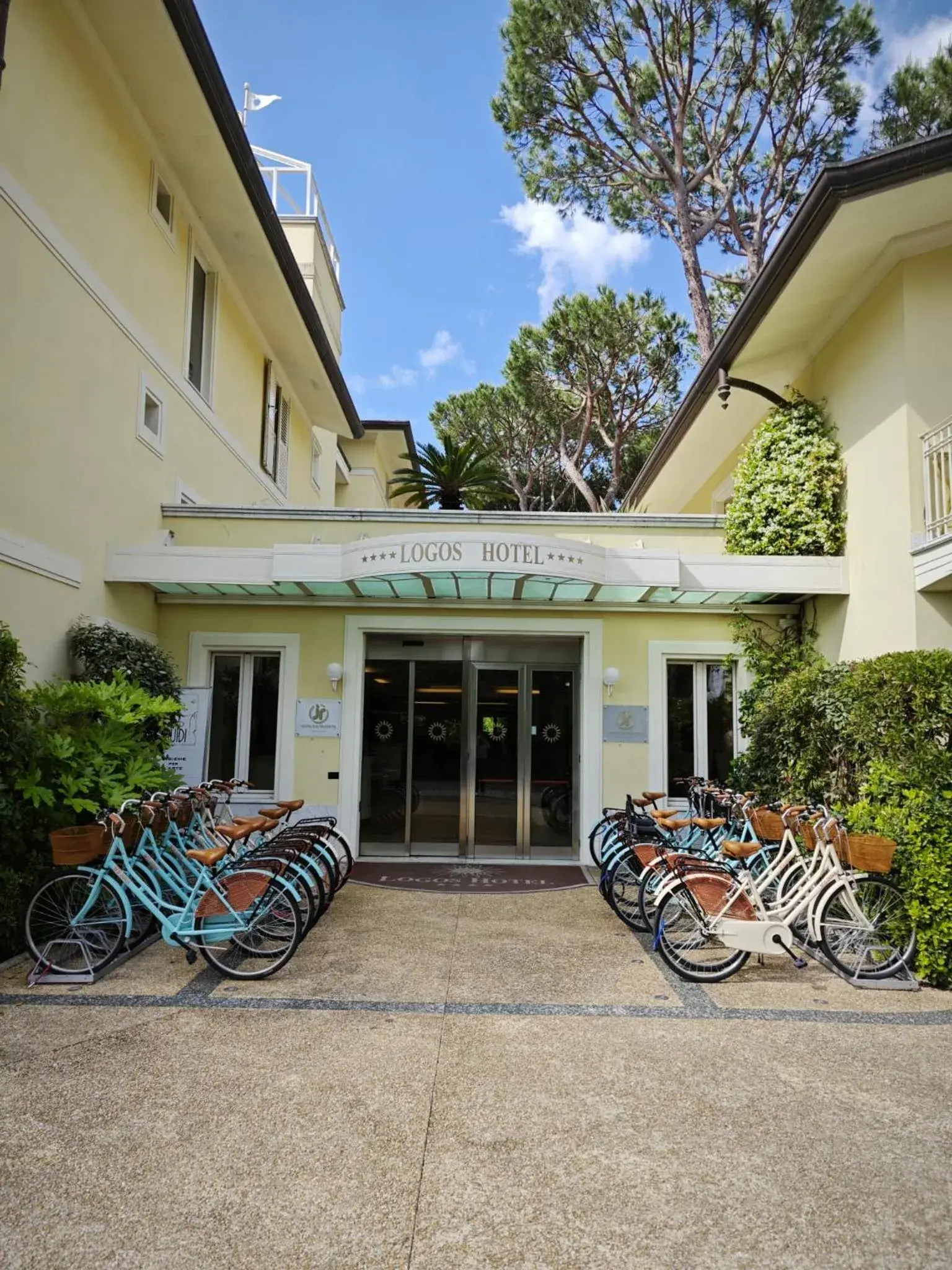 JR Resort Logos Forte dei Marmi JR Resort Logos Forte dei Marmi