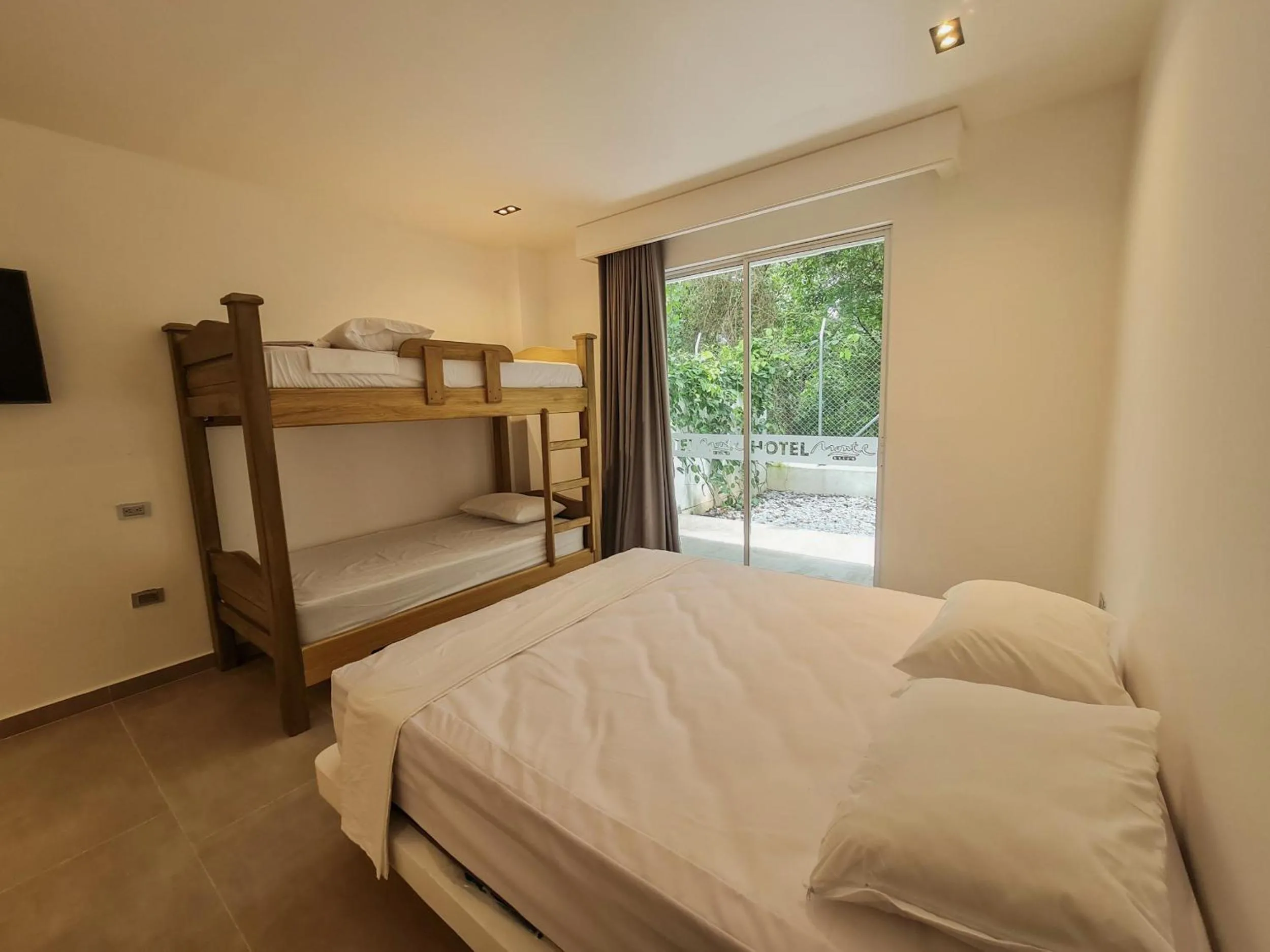 Bed in Hotel Monte Bello