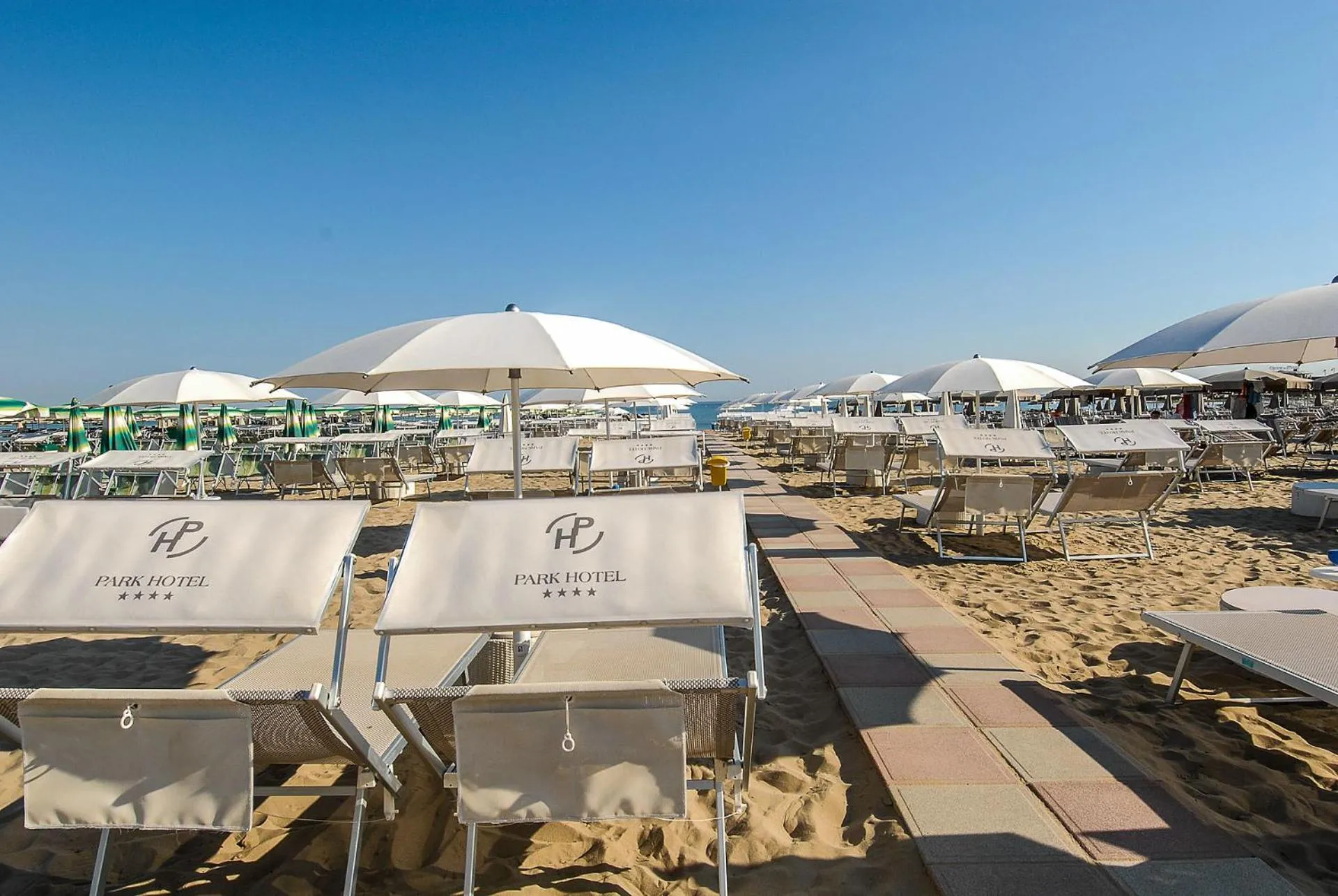 Day in Park Hotel Cattolica & Restaurant