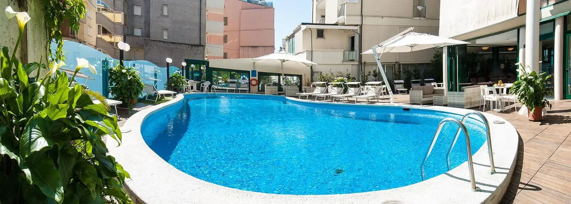 Day, Swimming Pool in Park Hotel