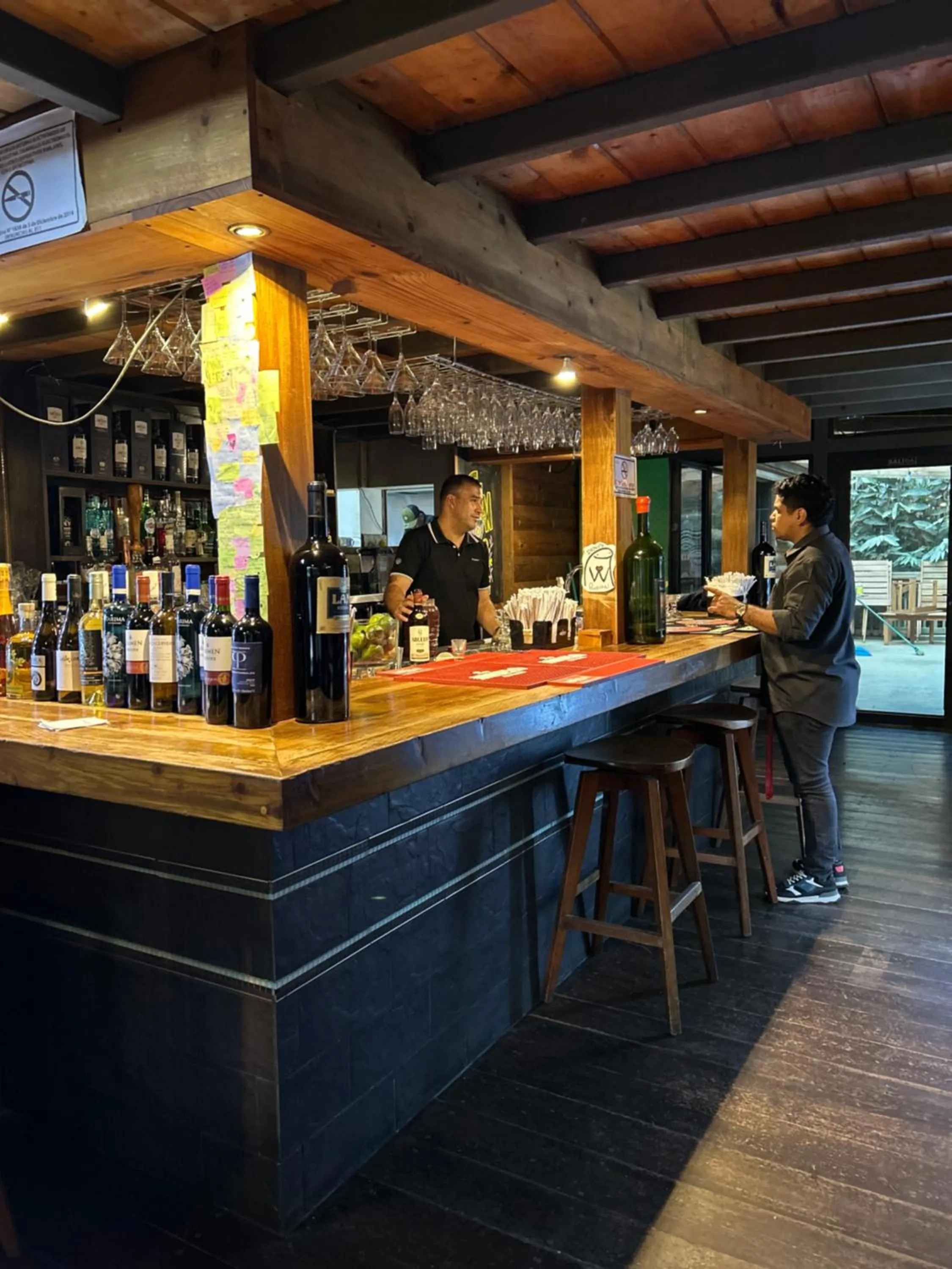 Restaurant/places to eat in Hotel Ladera