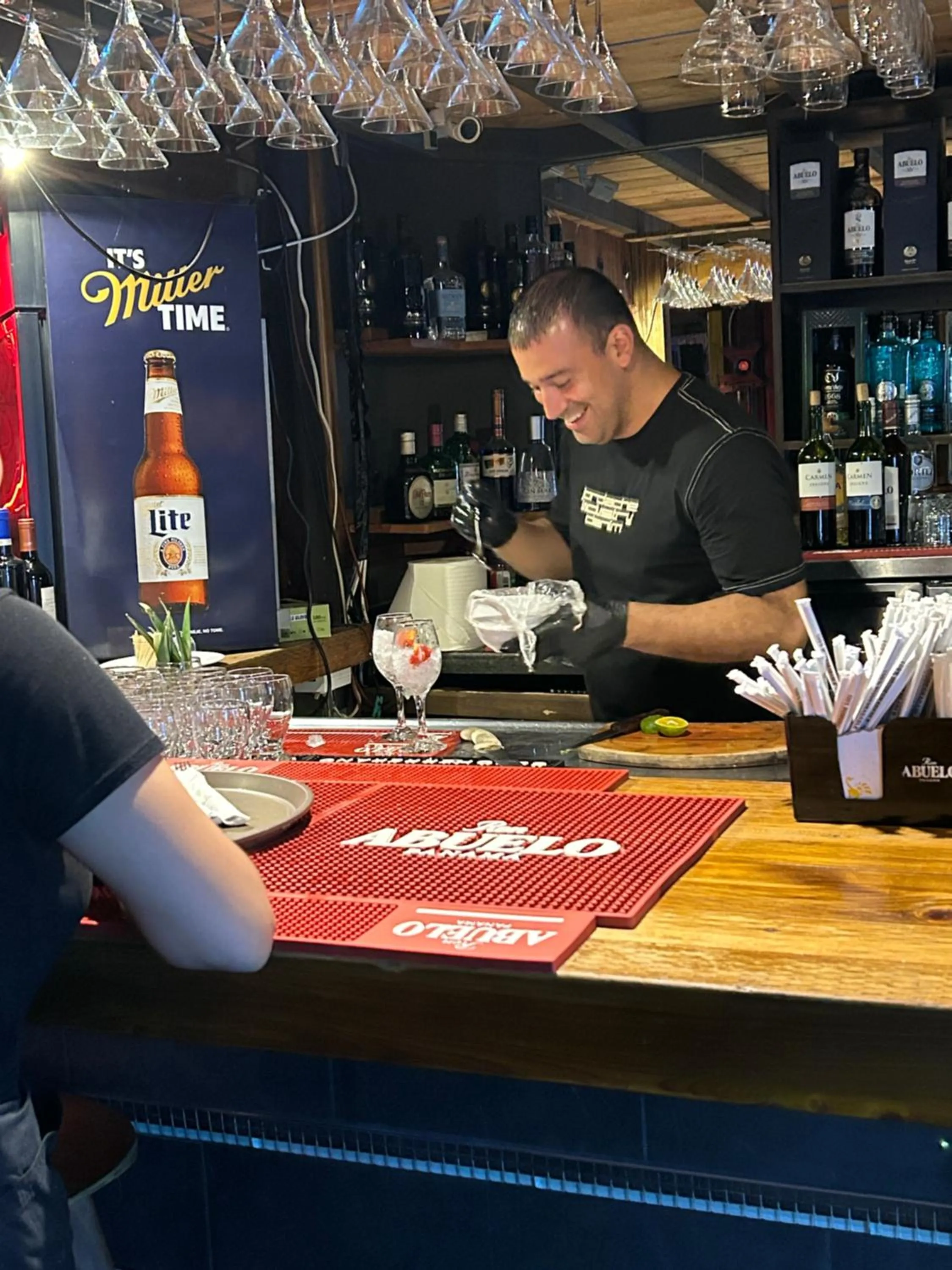 Restaurant/places to eat in Hotel Ladera