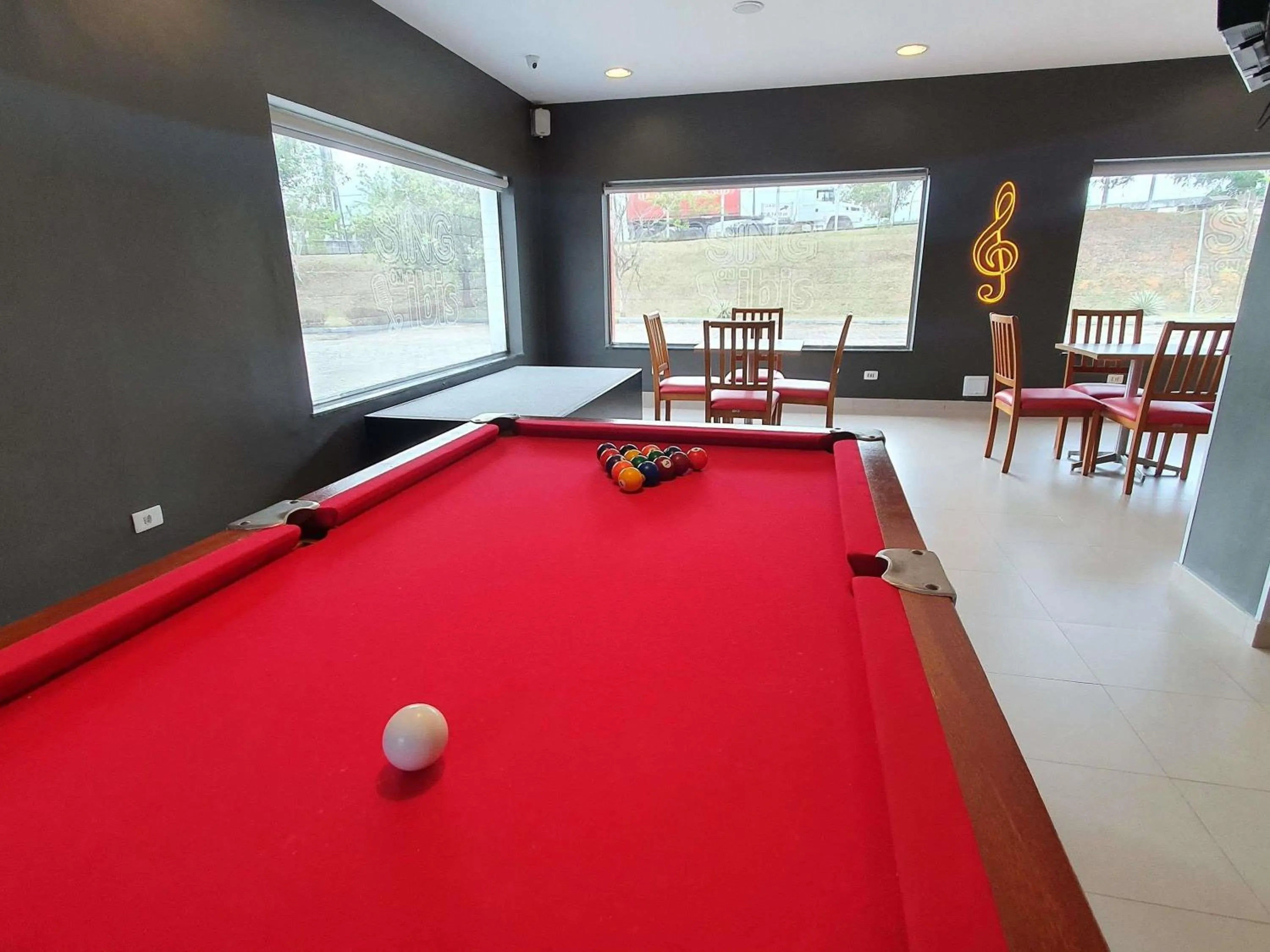 Lounge or bar in ibis Manaus Distrito Industrial