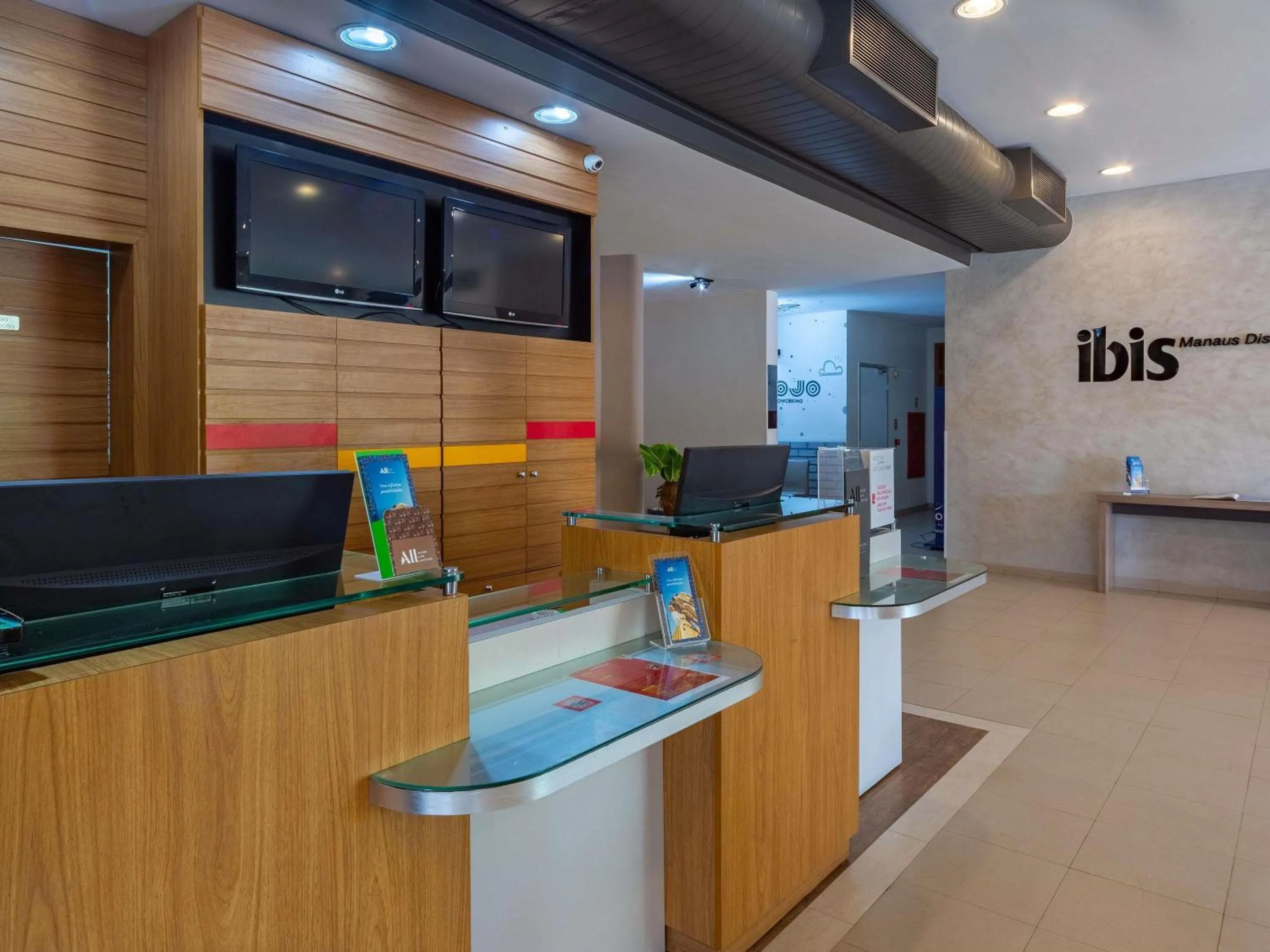 Property building in ibis Manaus Distrito Industrial