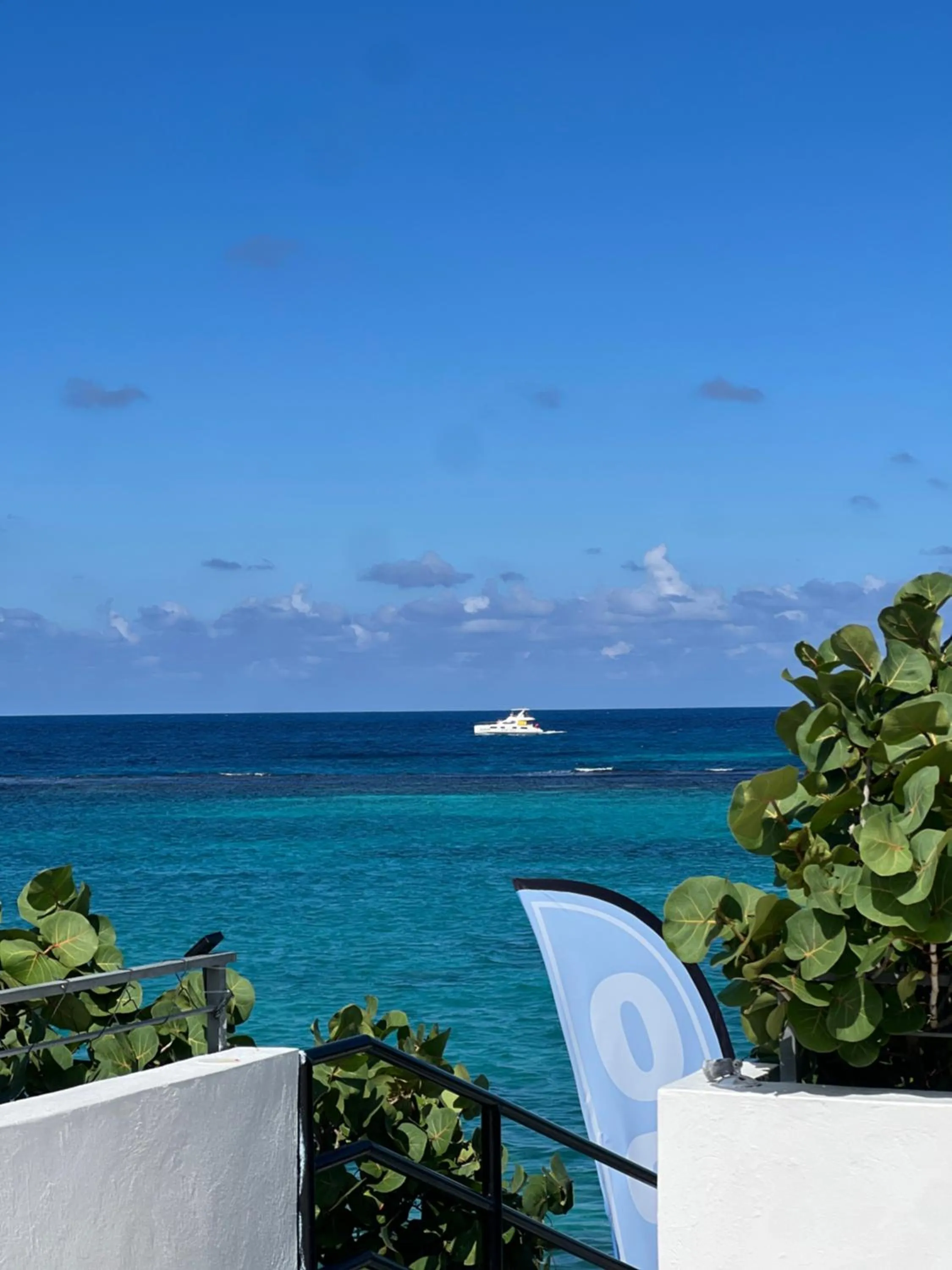 Sea view in Ocean Palms