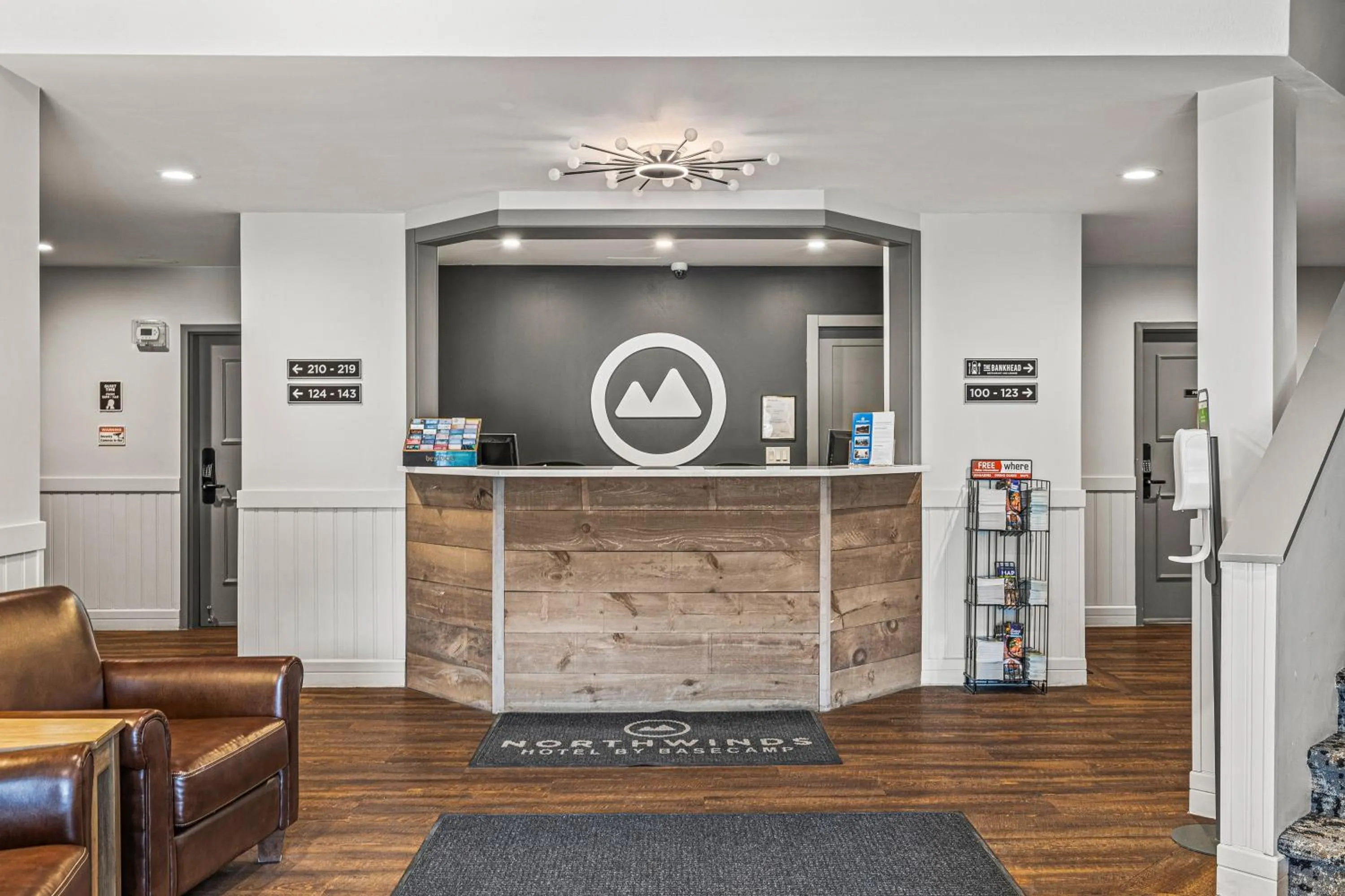 Lobby or reception in Northwinds Hotel Canmore