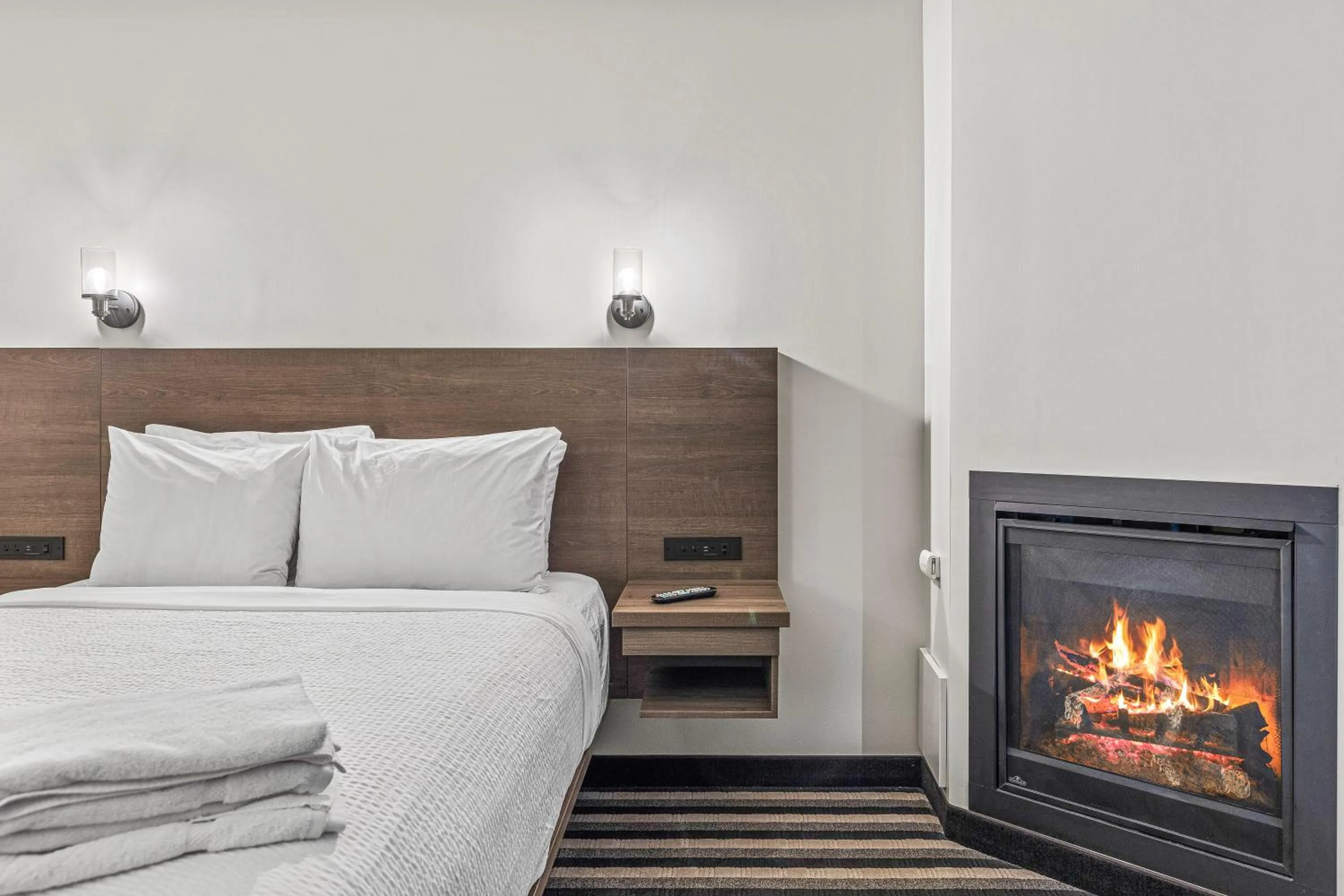 Decorative detail, Bed in Northwinds Hotel Canmore