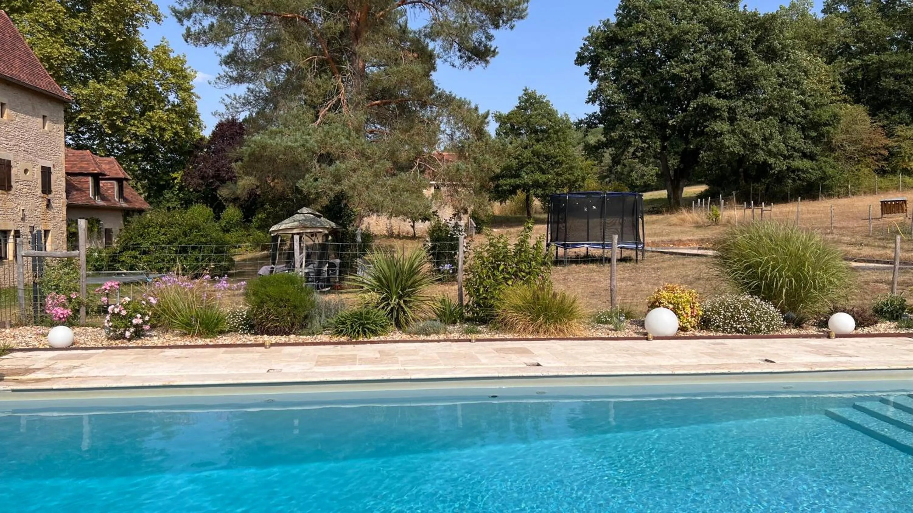 Property building in Ferme des Petites Oreilles 4 étoiles