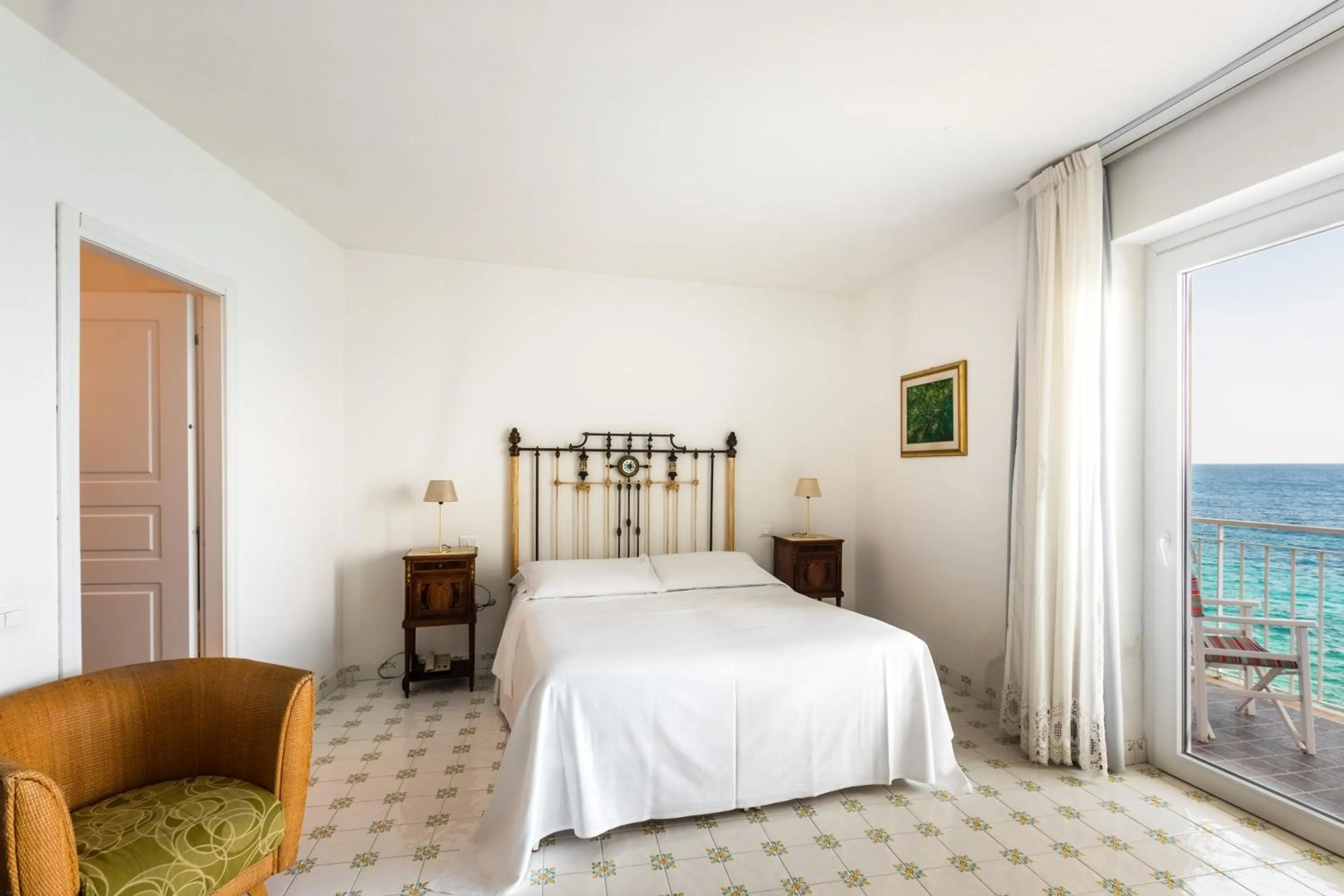 Natural landscape, Bed in Giuggiulena