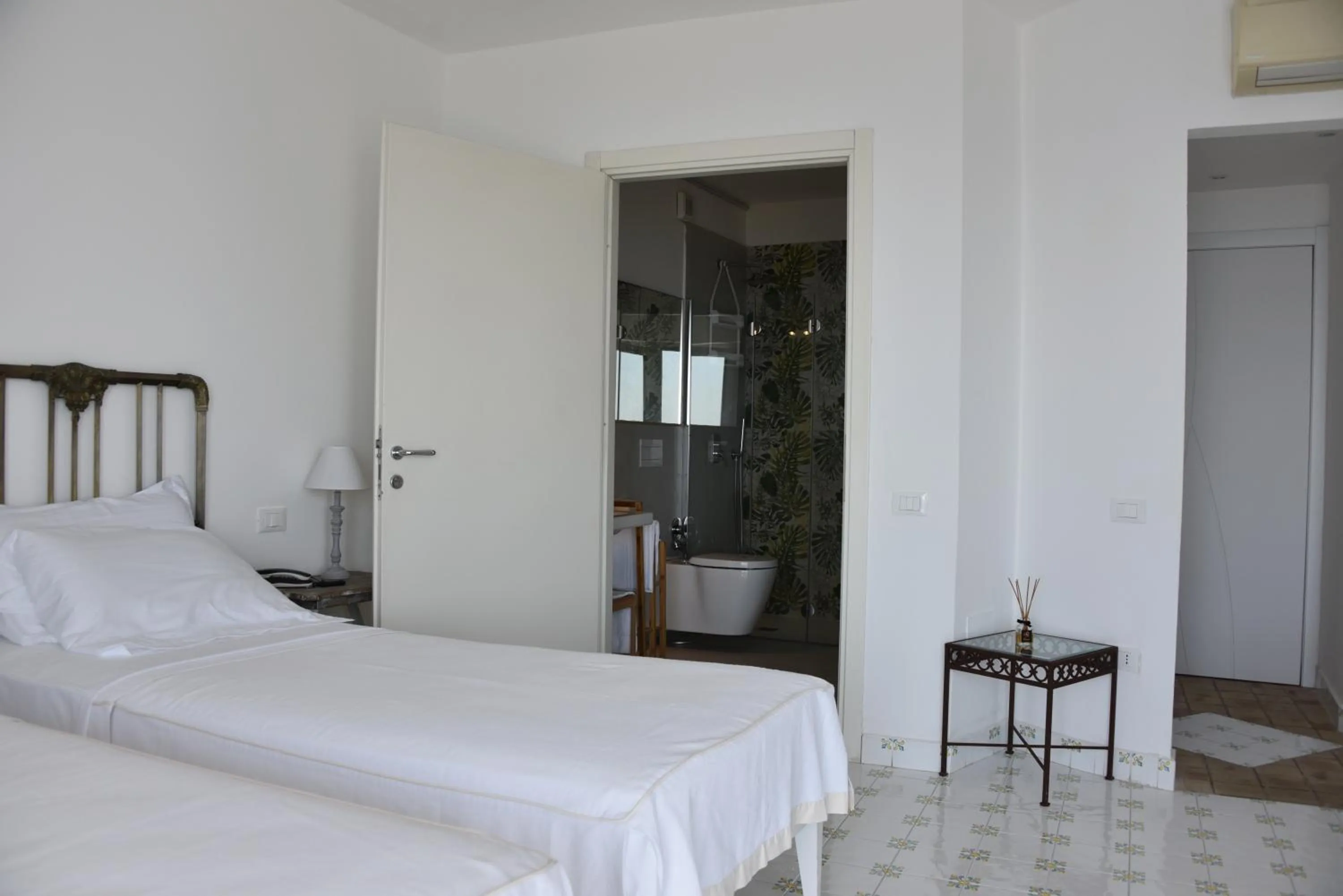 Bathroom, Bed in Giuggiulena