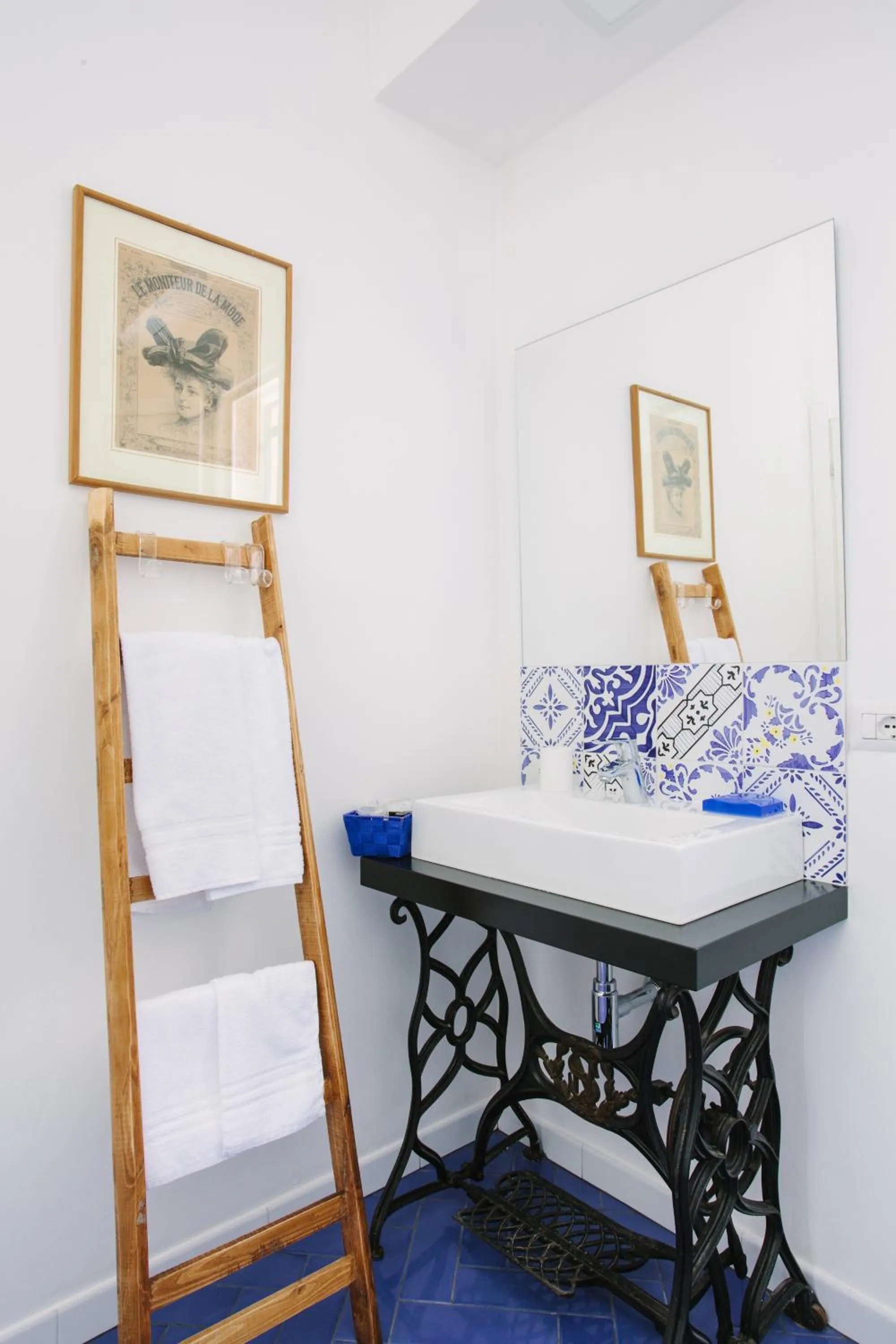 Toilet in Giuggiulena