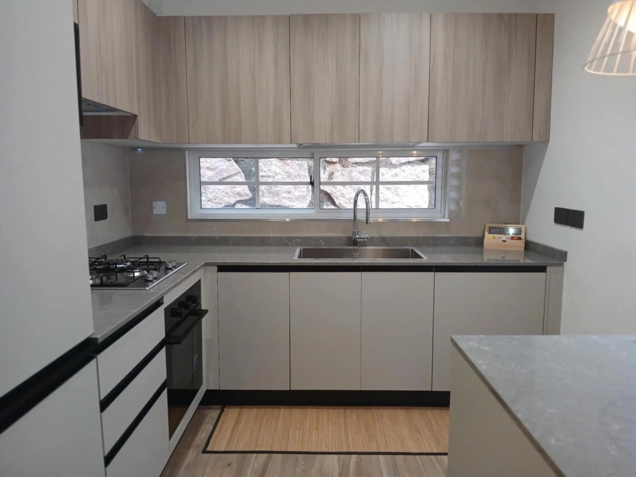 Kitchen or kitchenette in Mountain View Hotel