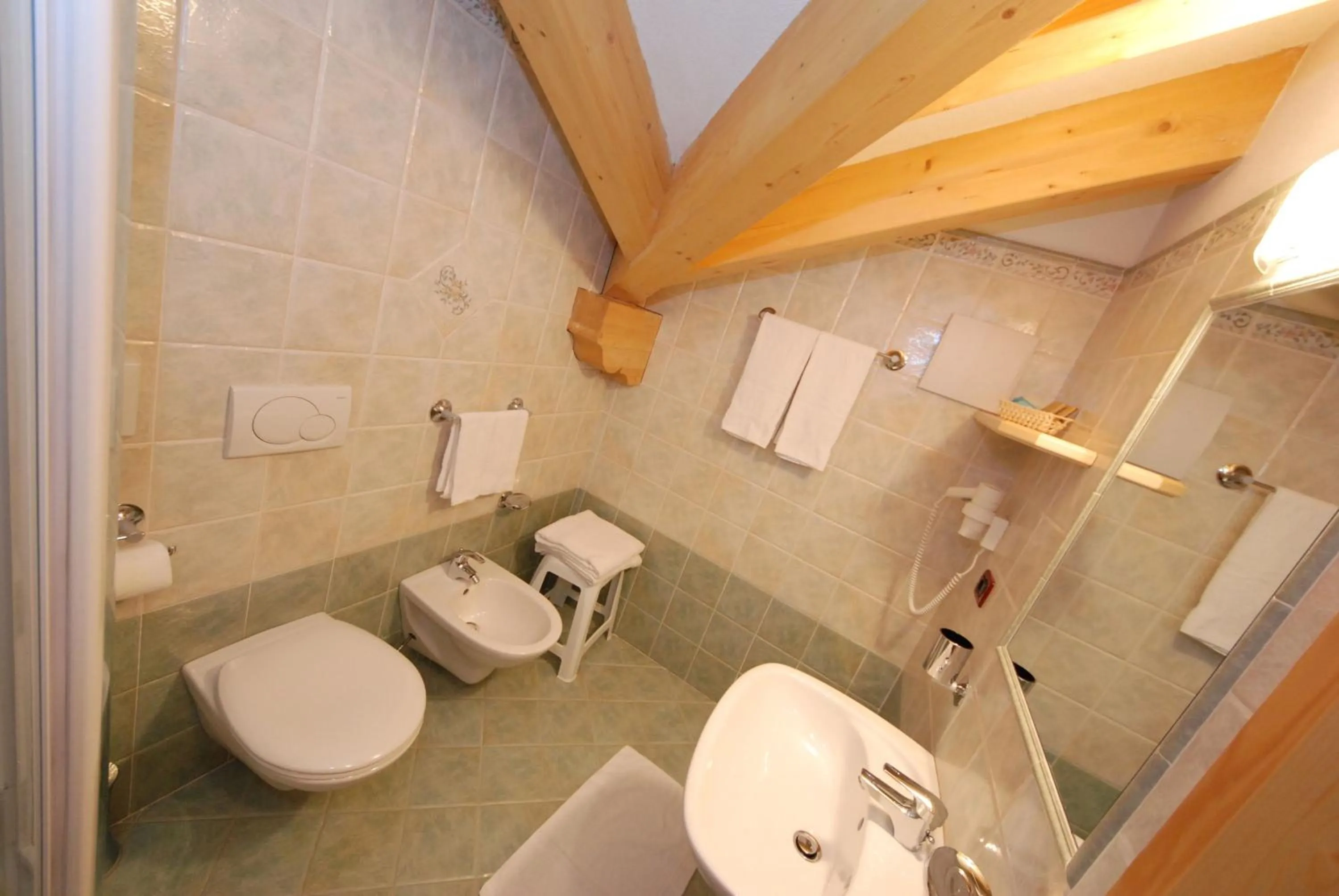 Bathroom in Hotel L'Ideale