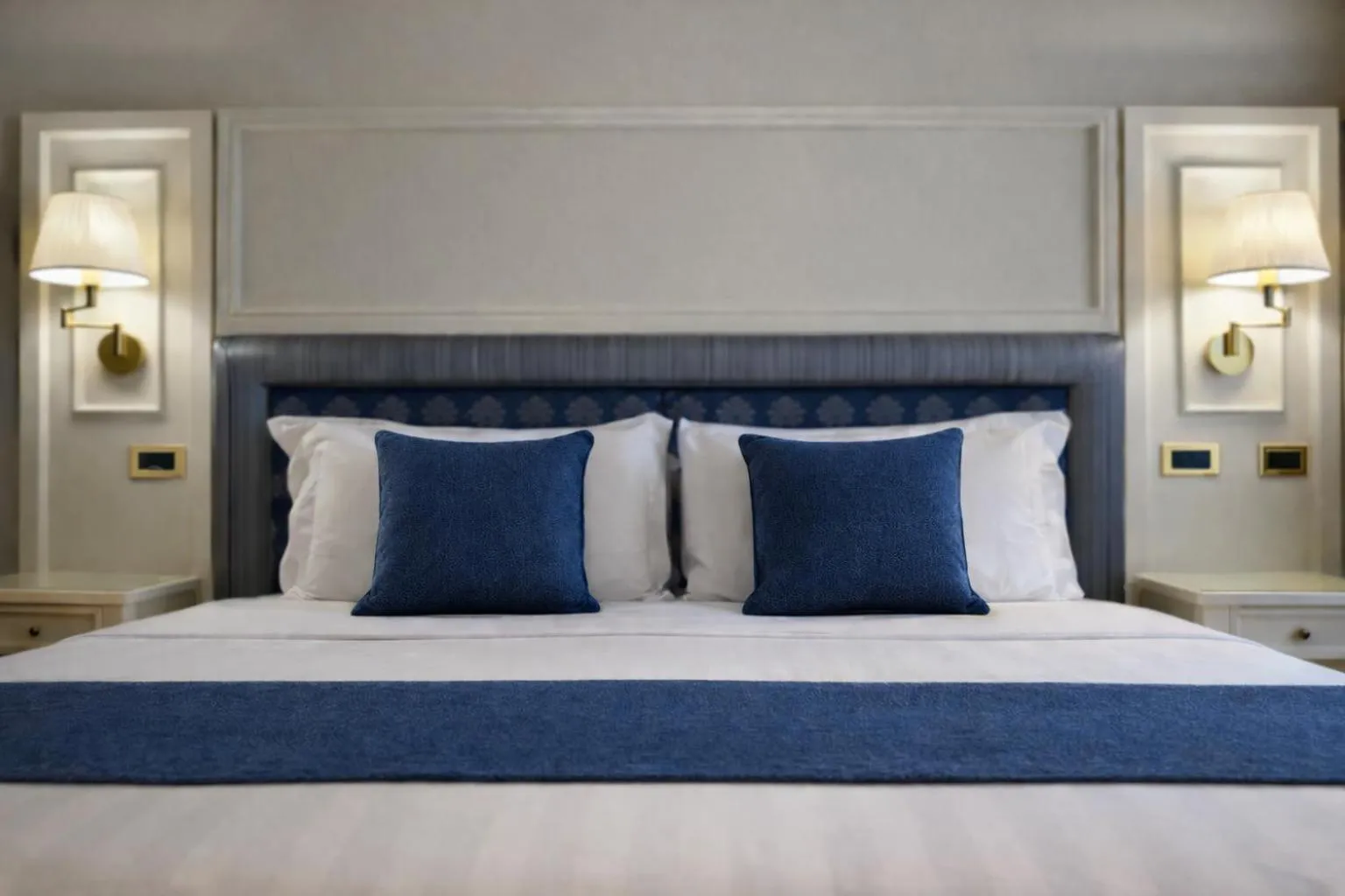 Bed in Hotel President Venezia