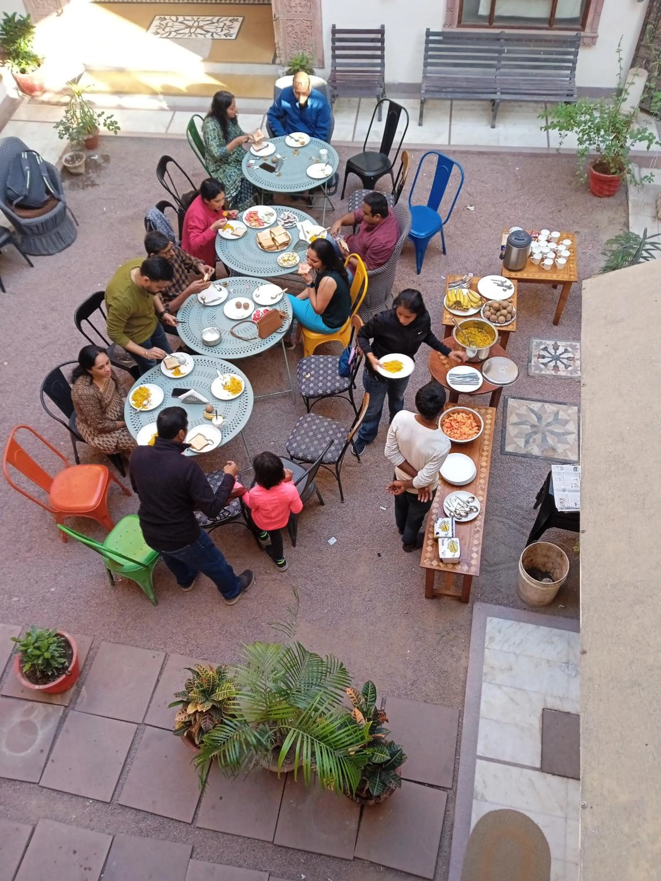 Restaurant/places to eat in Rigmor haveli