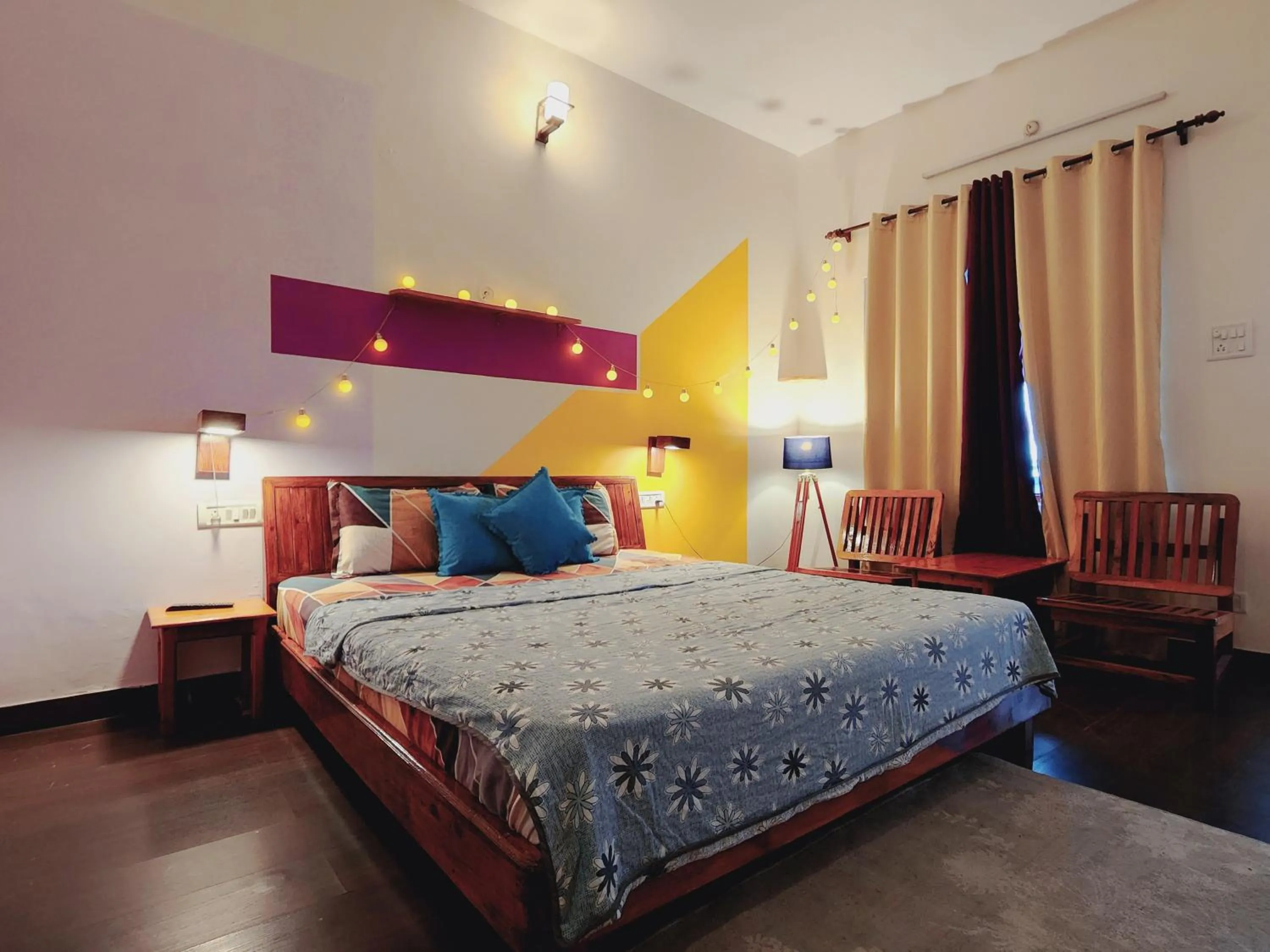 Bedroom, Bed in The Birdhouse Villa