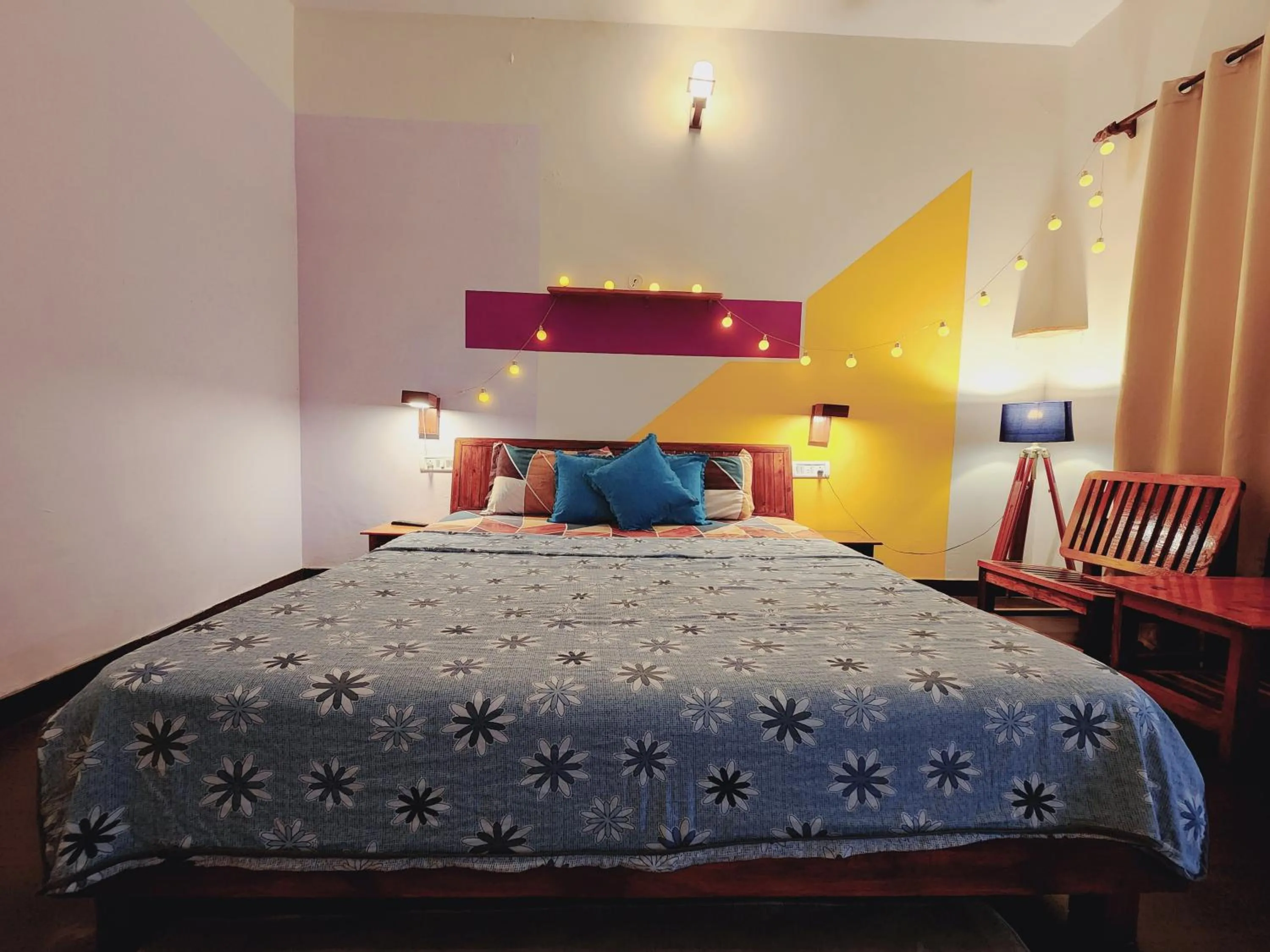 Bed in The Birdhouse Villa