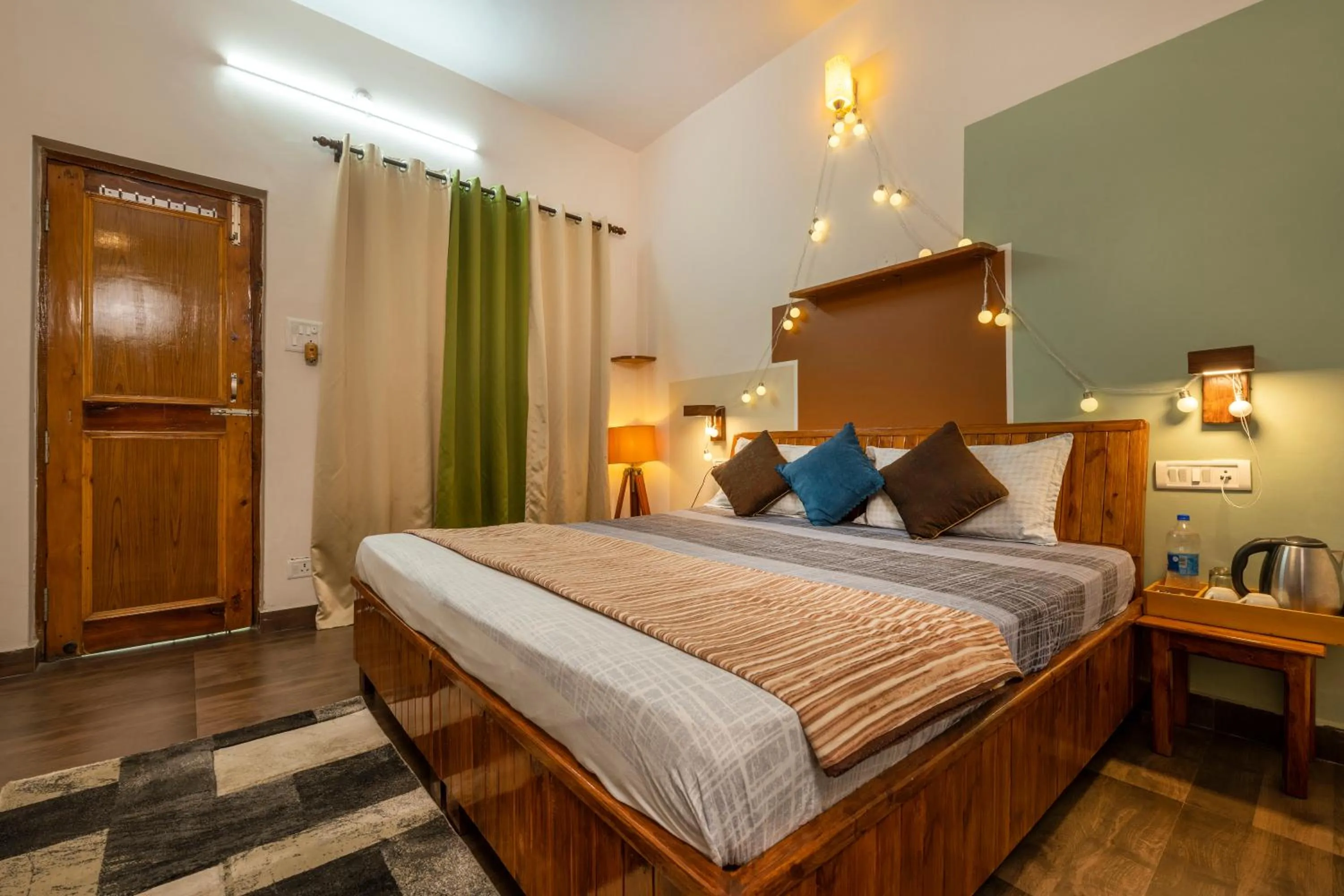 Bed in The Birdhouse Villa