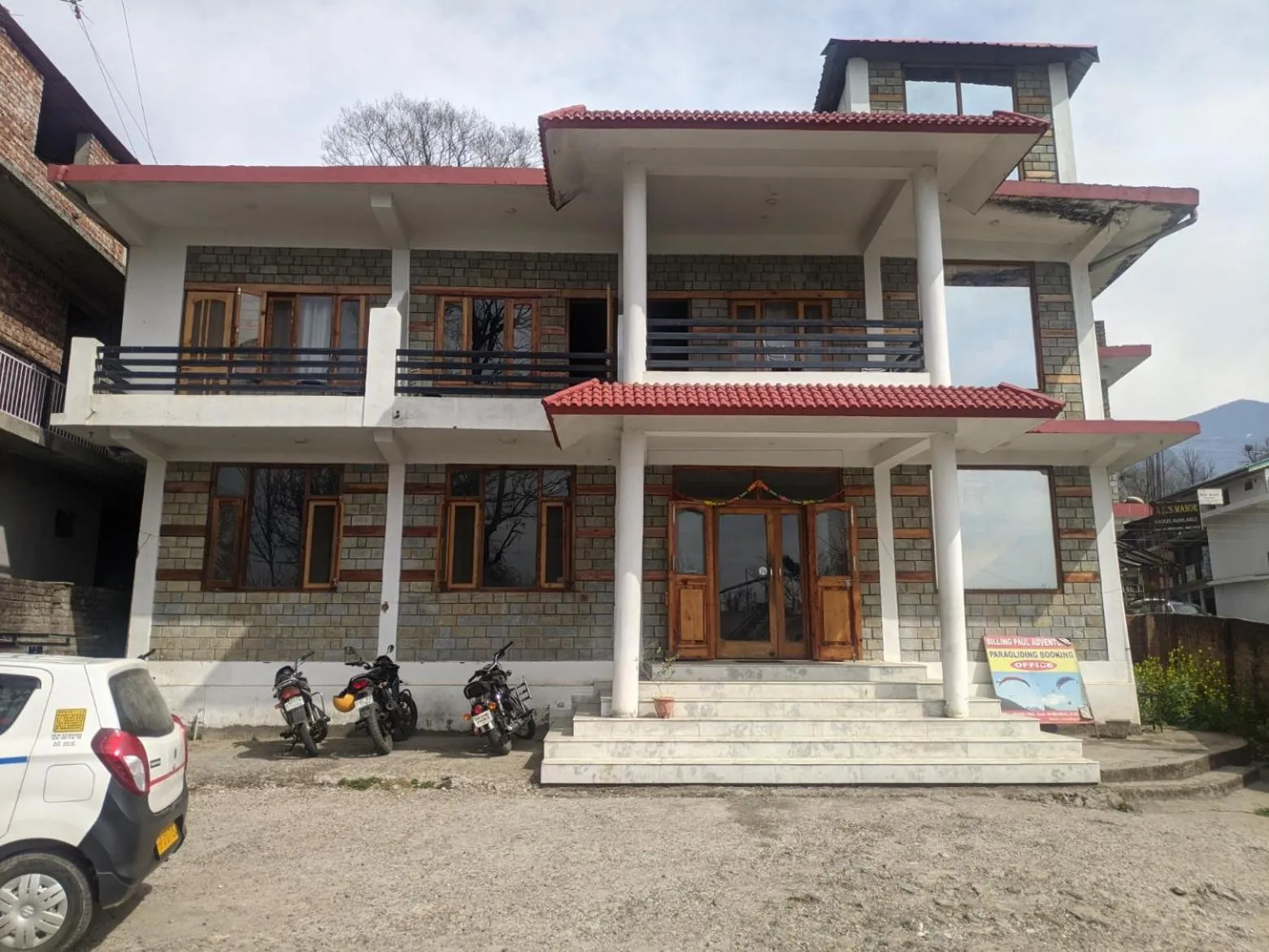 Property building in The Birdhouse Villa