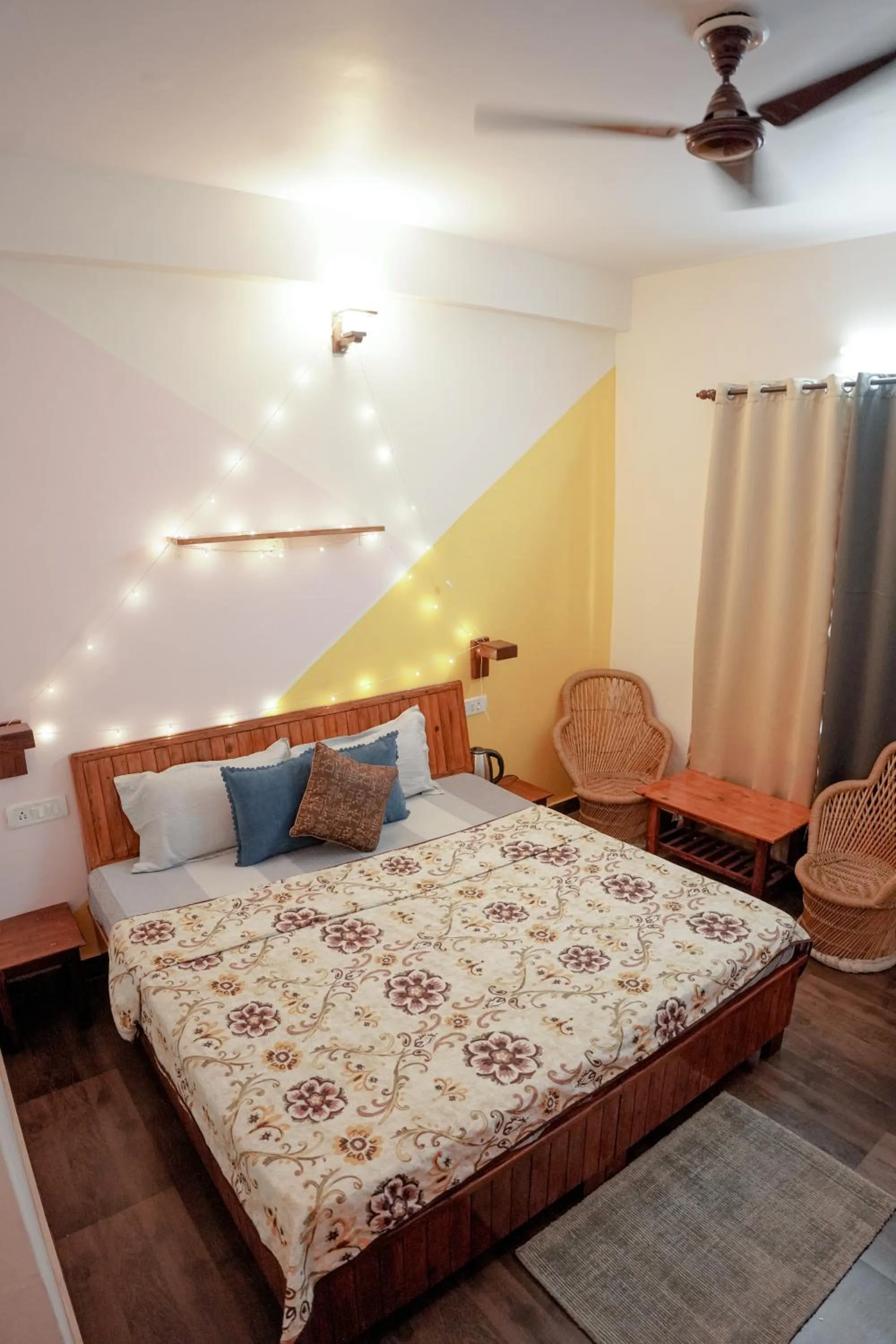 Bed in The Birdhouse Villa