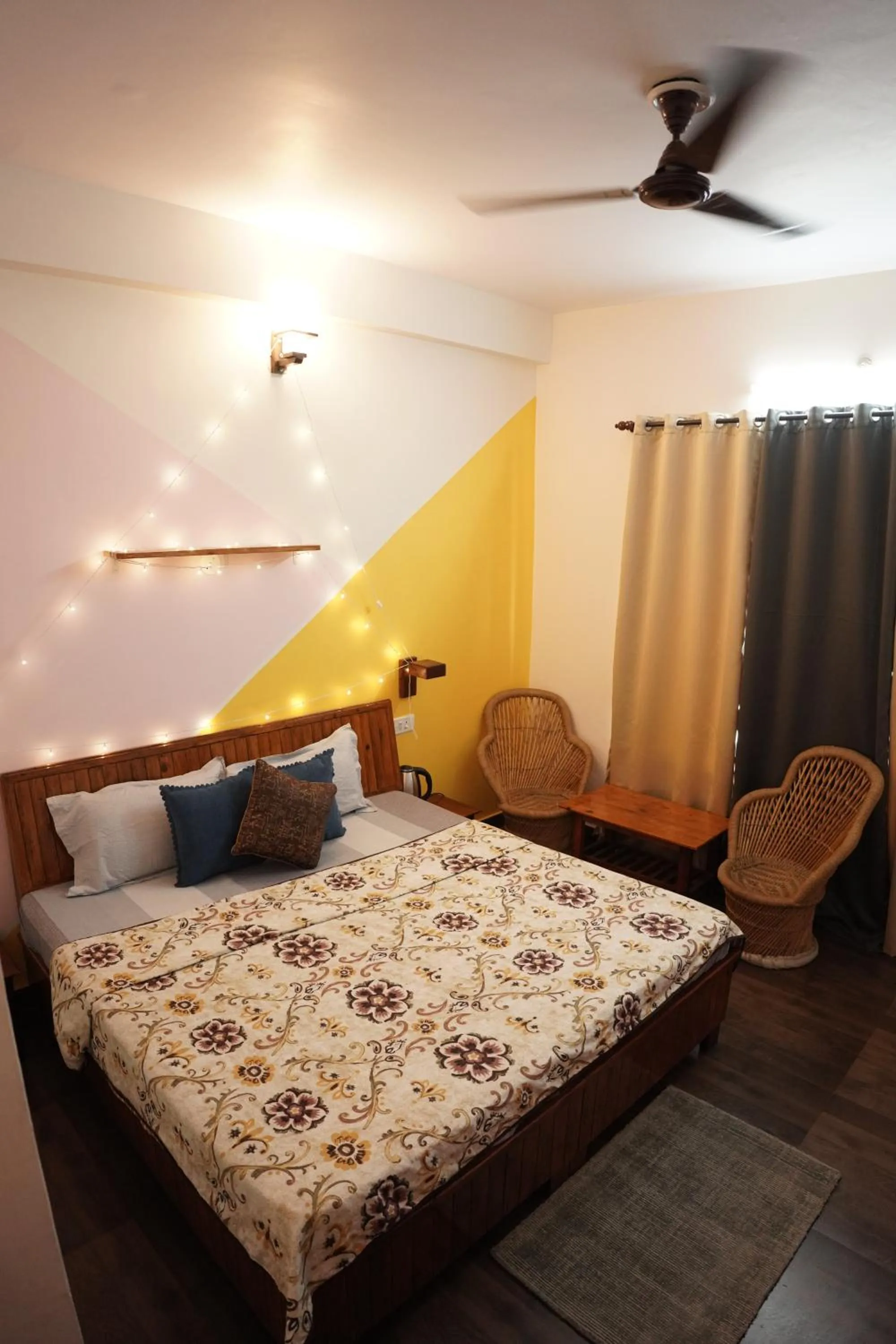 Bed in The Birdhouse Villa