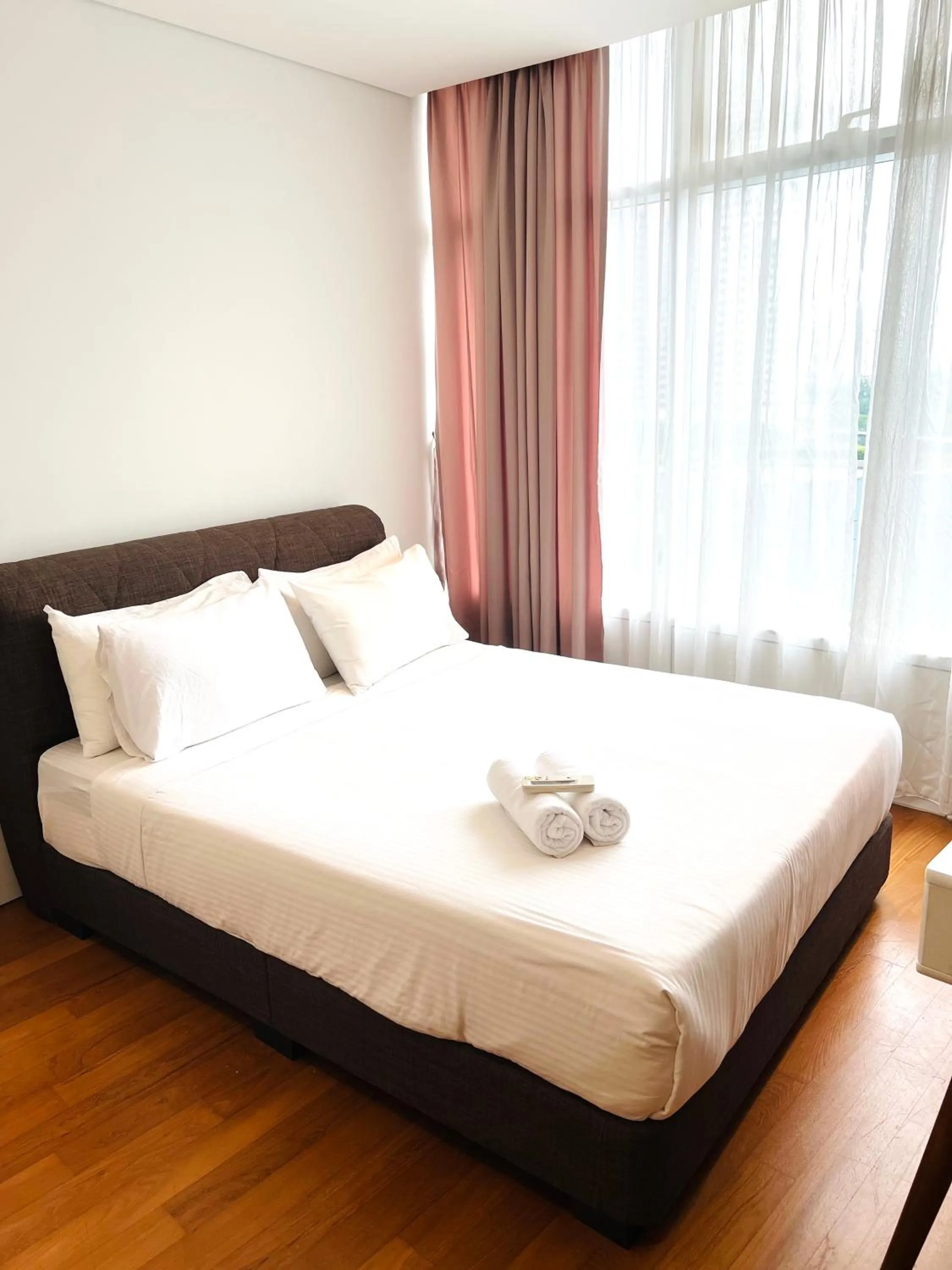 Bed in Vortex Suites klcc by Rit