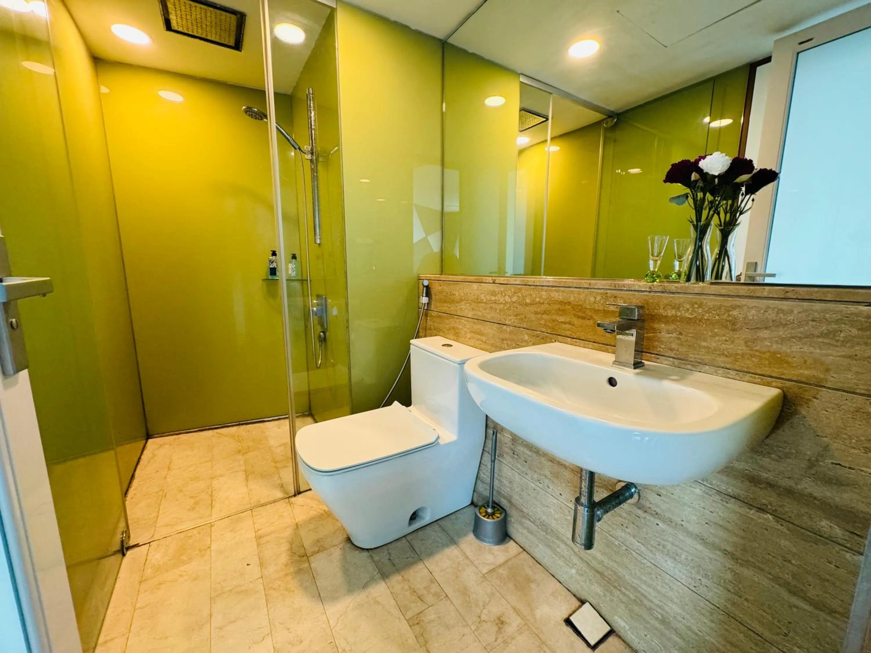 Shower in Vortex Suites klcc by Rit