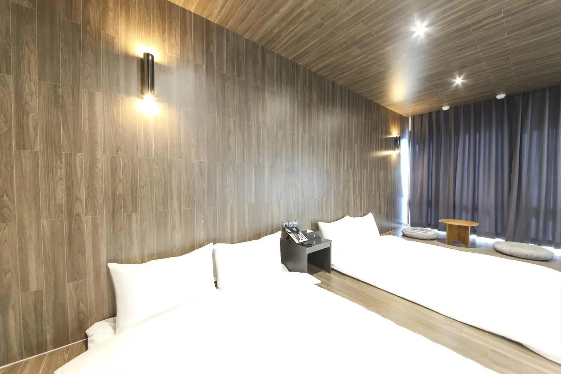 Executive Suite in City Hotel the Busan Metro Executive Suite in City Hotel the Busan Metro