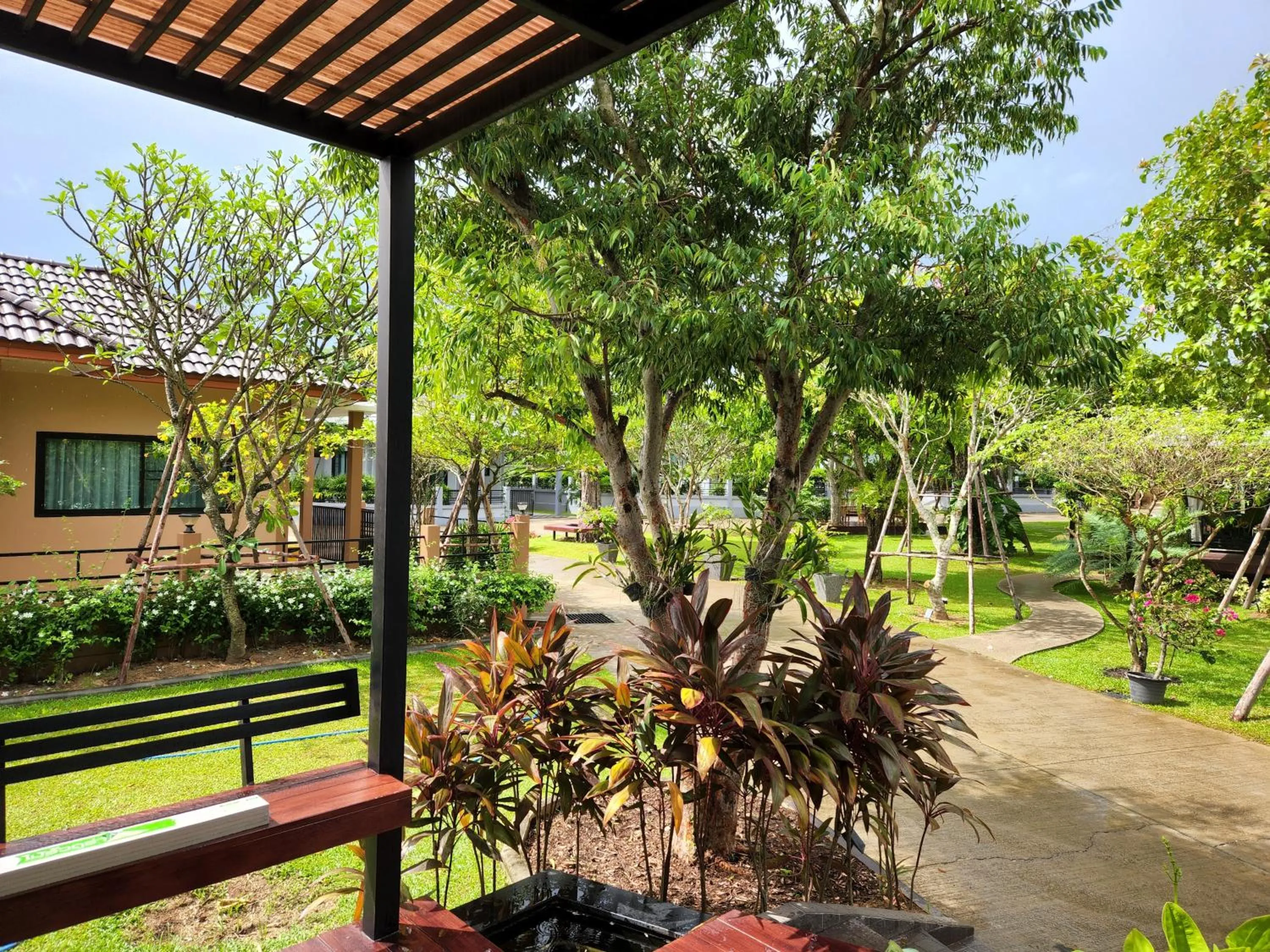 Balcony/Terrace in Baan Nern Khao Resort Pattaya