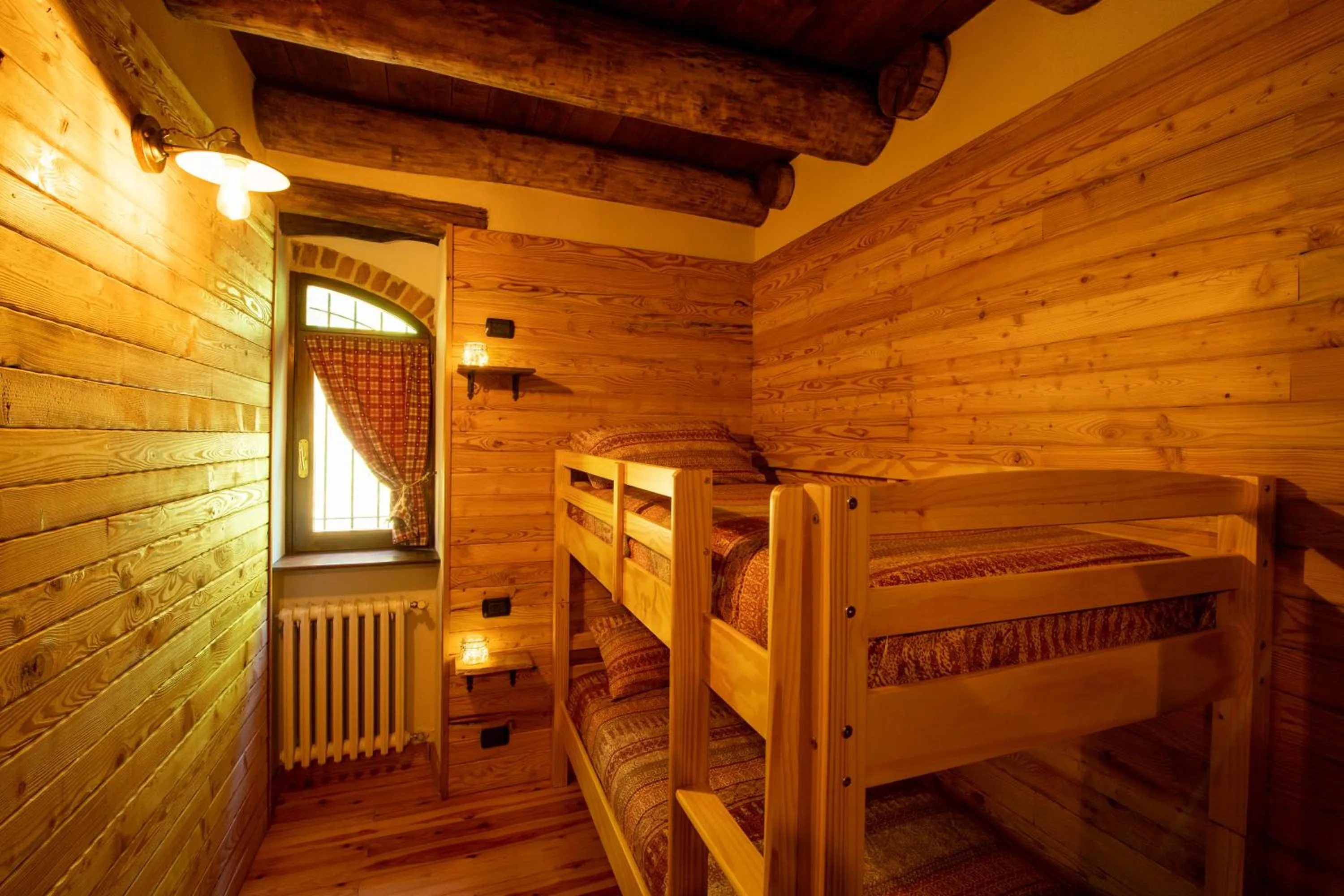 IDUEVAGAMONDI - Ospitalità Rurale Famigliare di Montagna