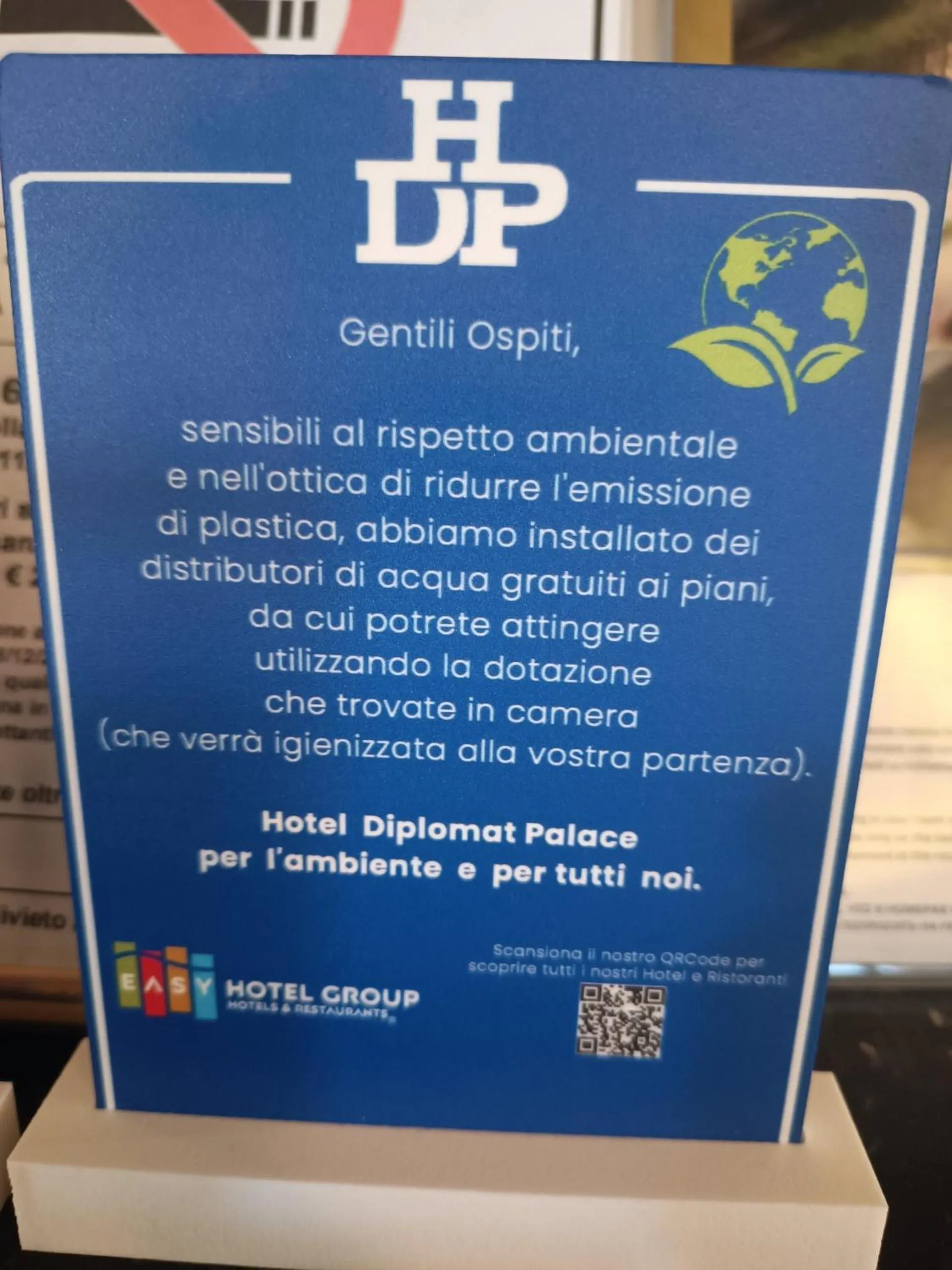 Drinks in Hotel Diplomat Palace