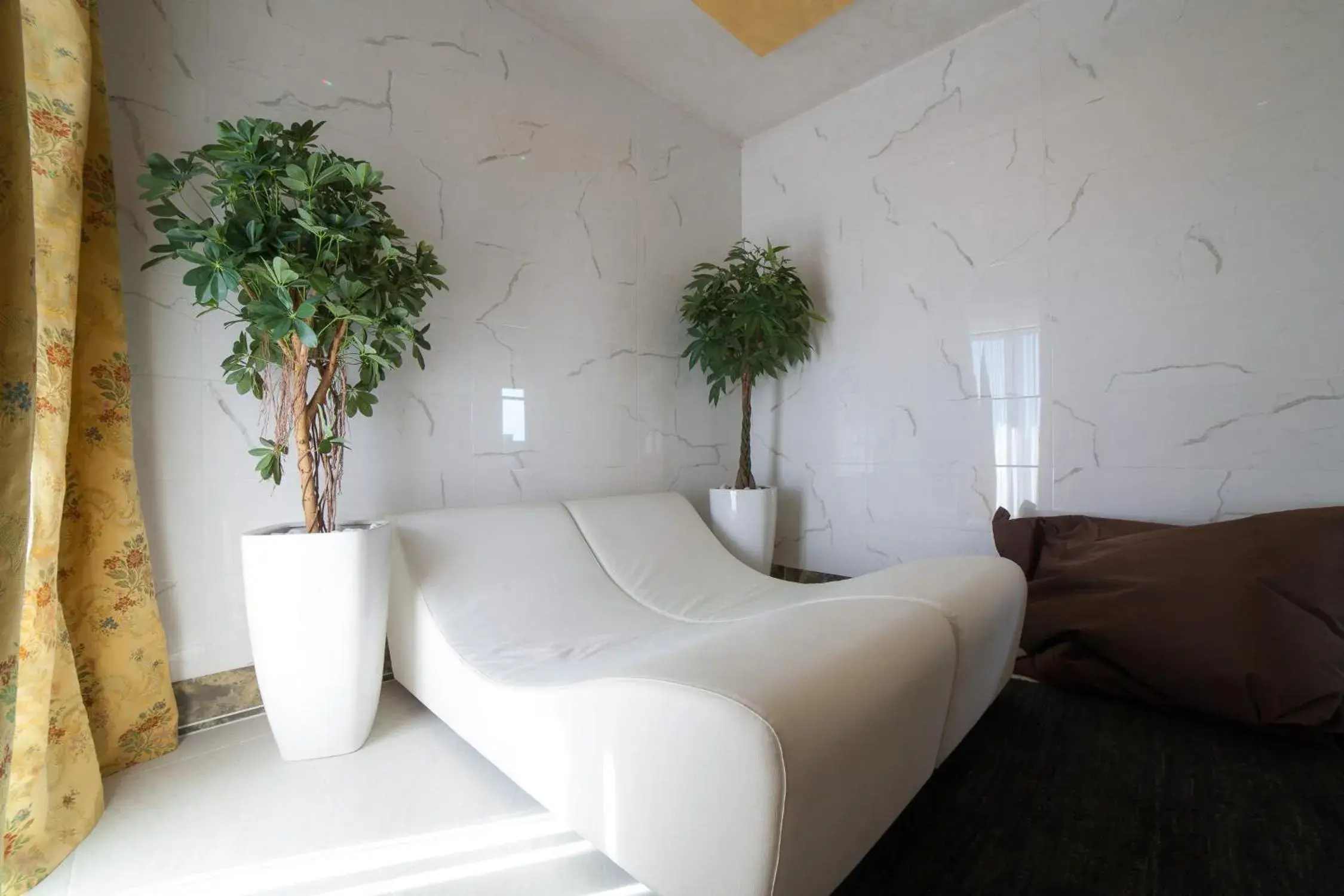 Spa and wellness centre/facilities, Bed in Hotel Diplomat Palace Spa and wellness centre/facilities, Bed in Hotel Diplomat Palace