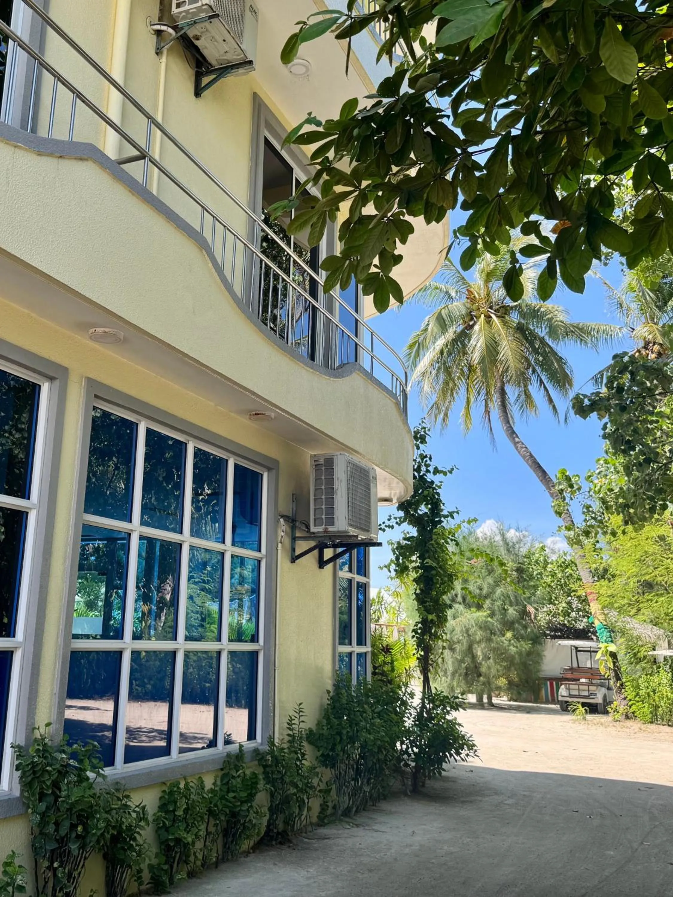 Facade/entrance in Noah Private Beach House
