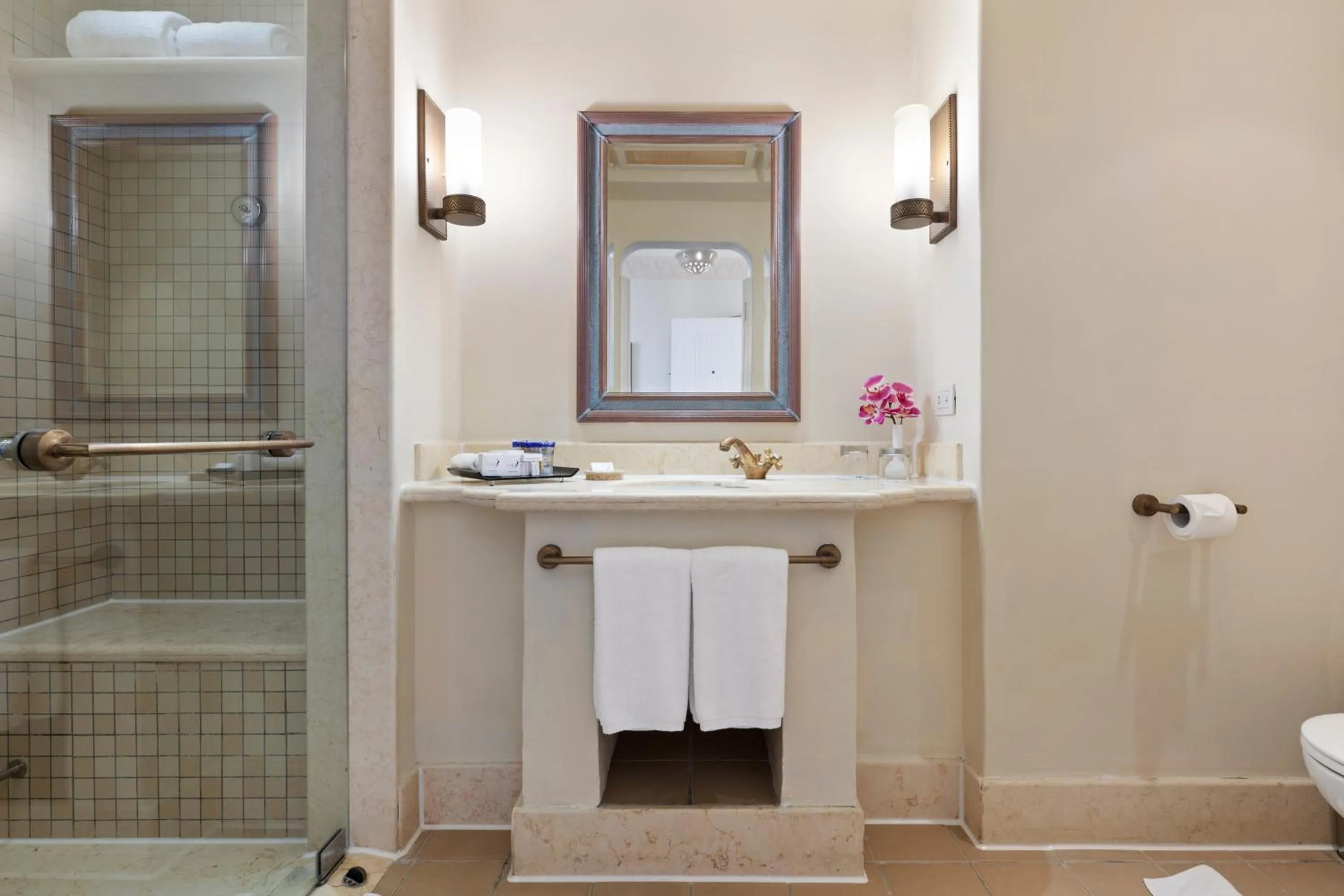 Shower in Pickalbatros Sands Port Ghalib