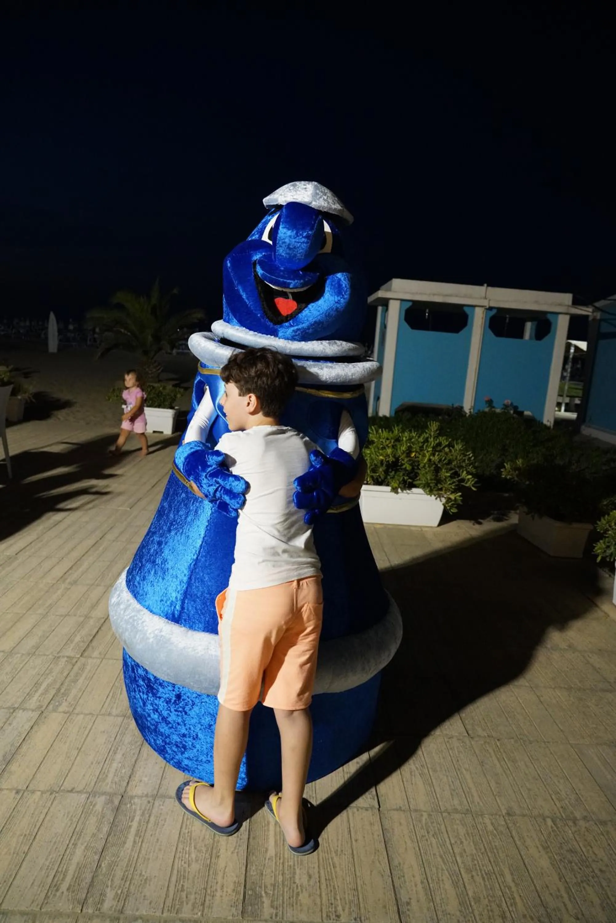 Evening entertainment in Hotel Imperial Beach - Dada Hotels