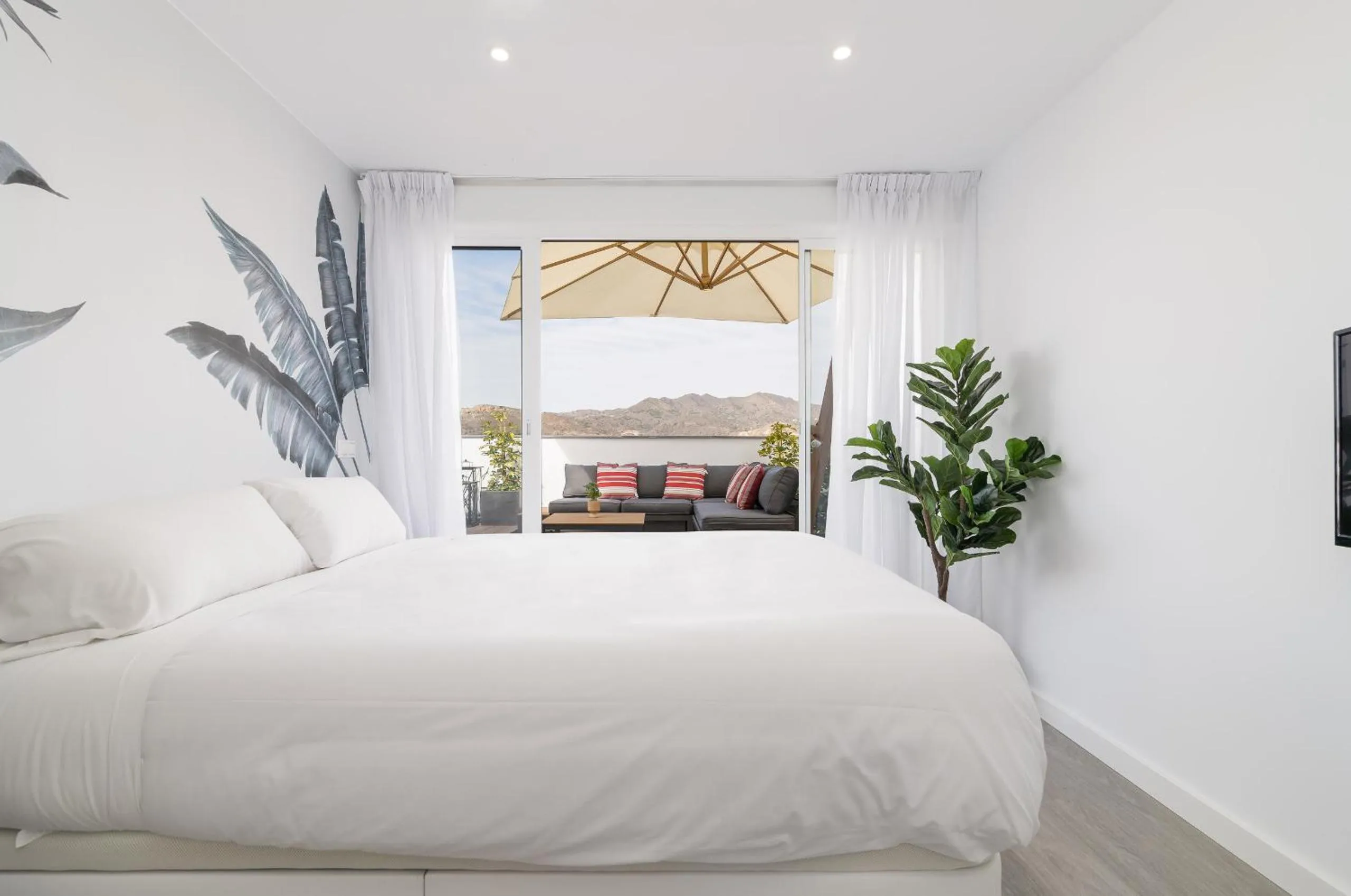 Bed in Suite Homes Penthouse Capuchinos