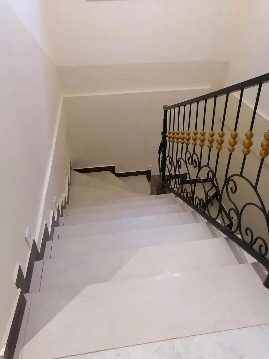 RÉSIDENCE HÔTELIÈRE KAWEROU