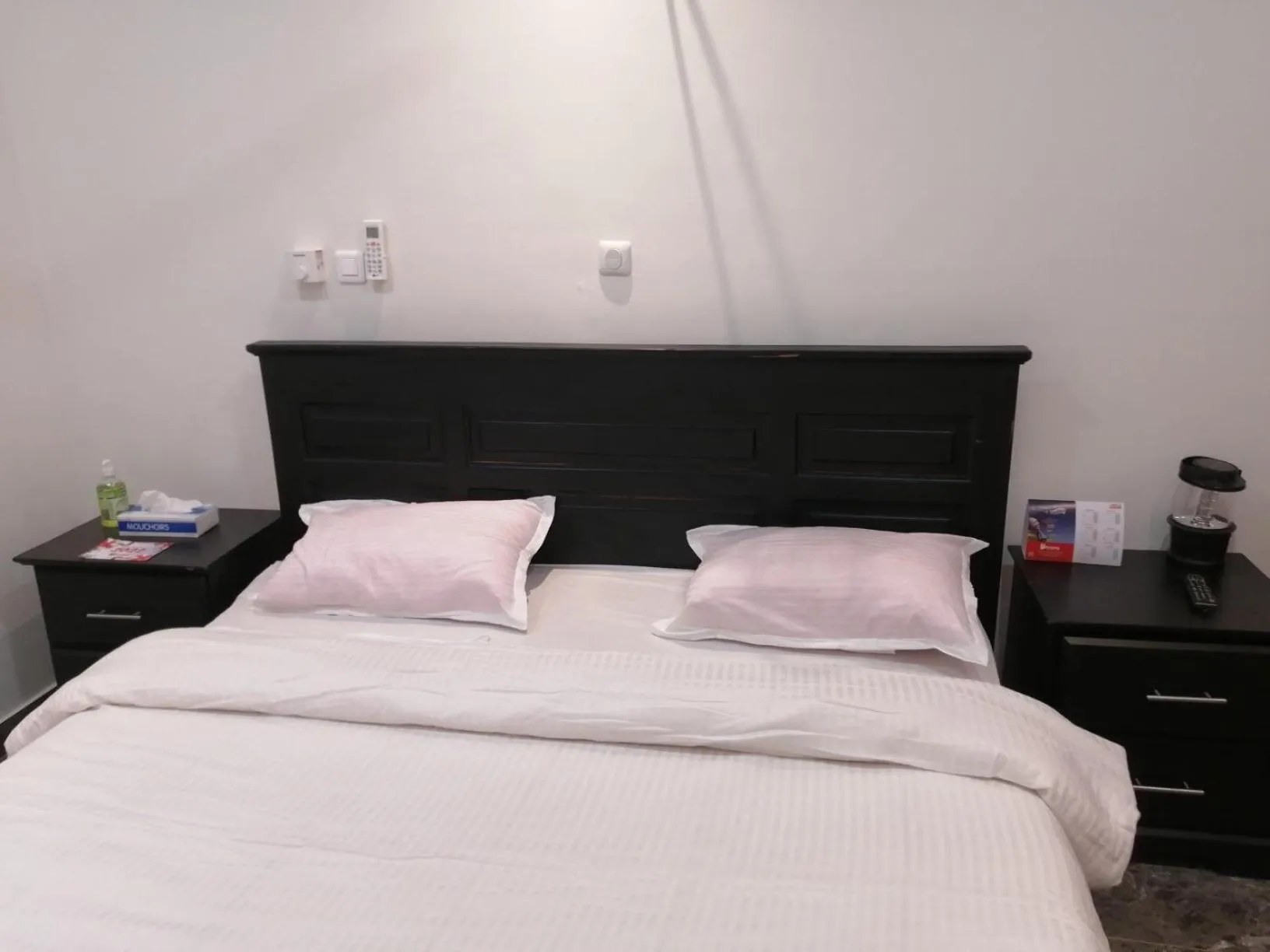 Bedroom, Bed in RÉSIDENCE HÔTELIÈRE KAWEROU