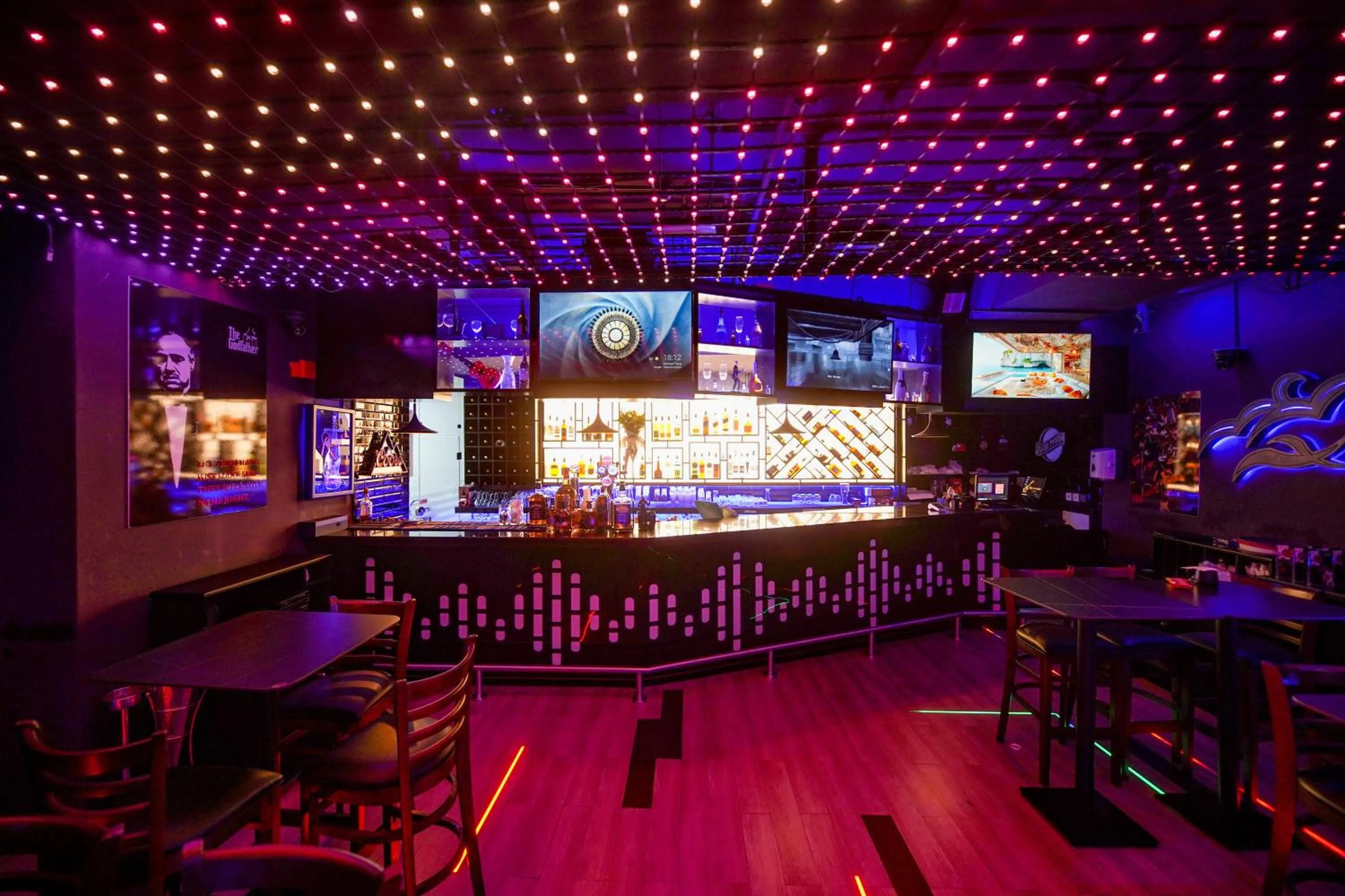 Nightclub / DJ in Grand Villaggio Hotel Abu Dhabi