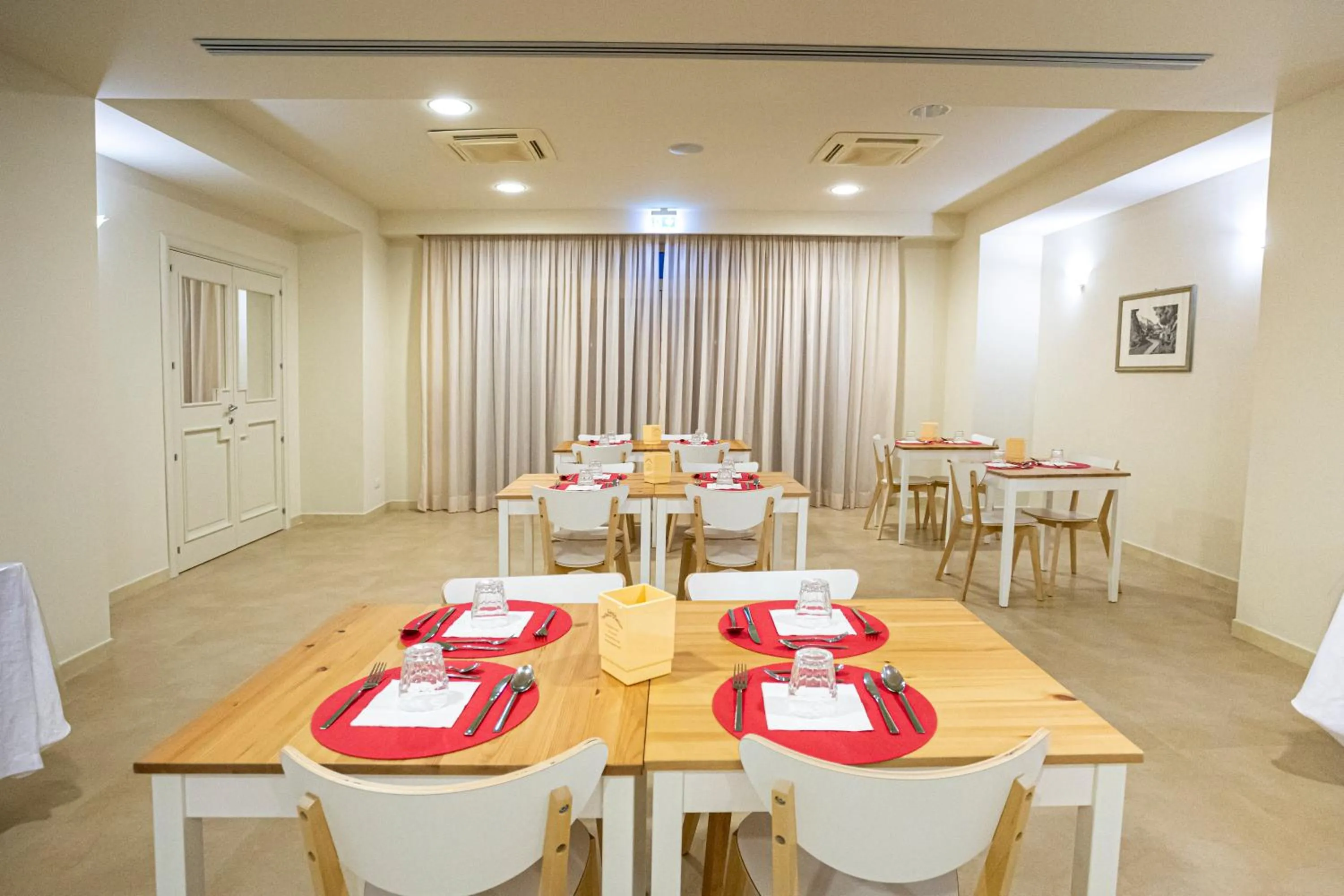 Restaurant/places to eat in Verdello Home Savoca
