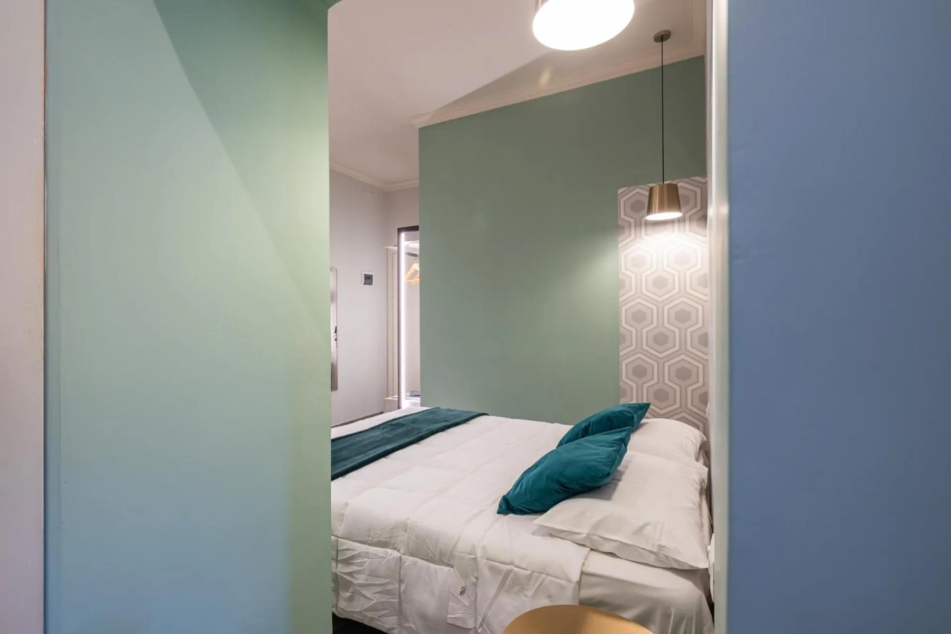 Bedroom, Bed in New Morpheus Rooms