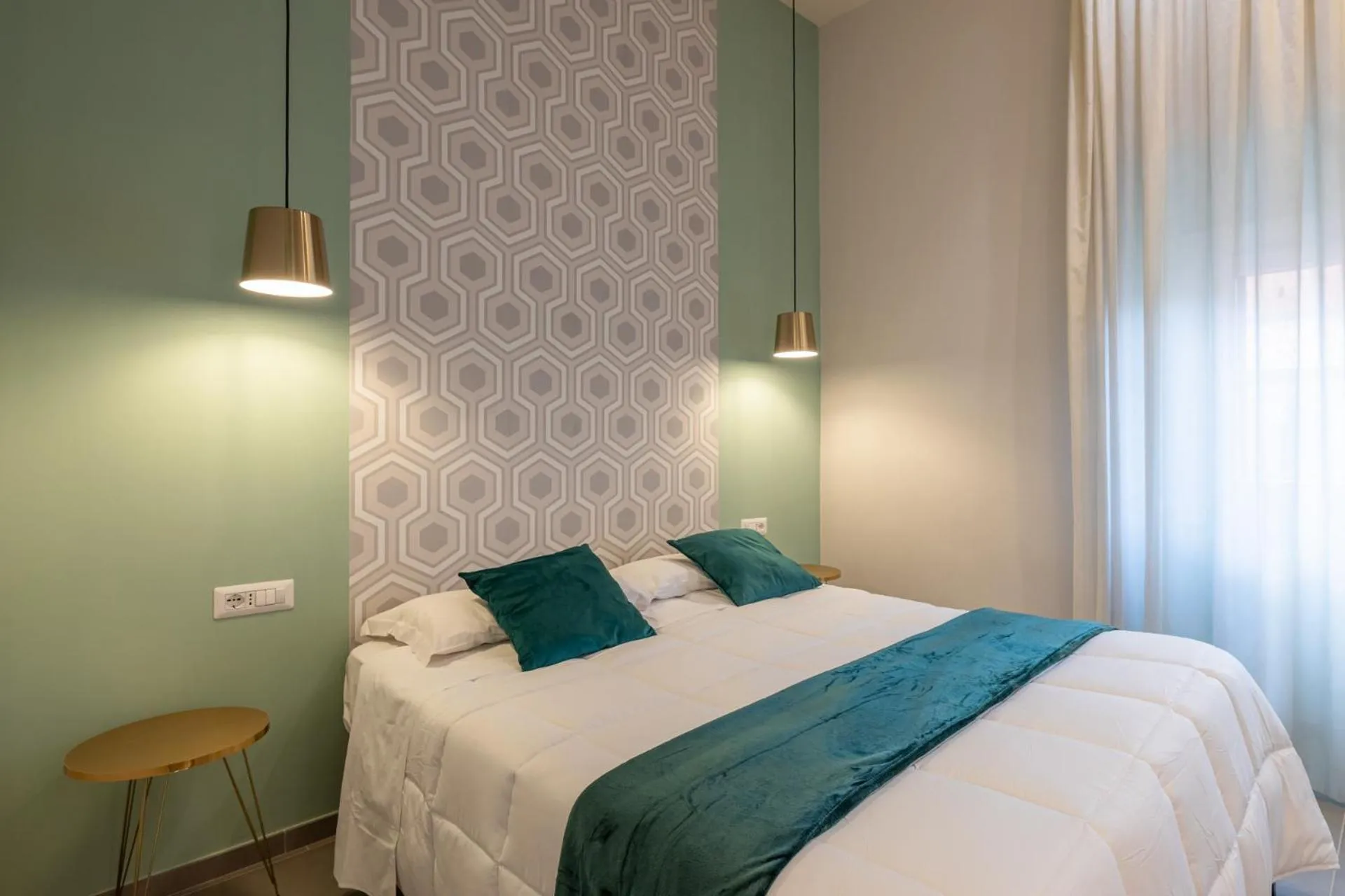 Bedroom, Bed in New Morpheus Rooms